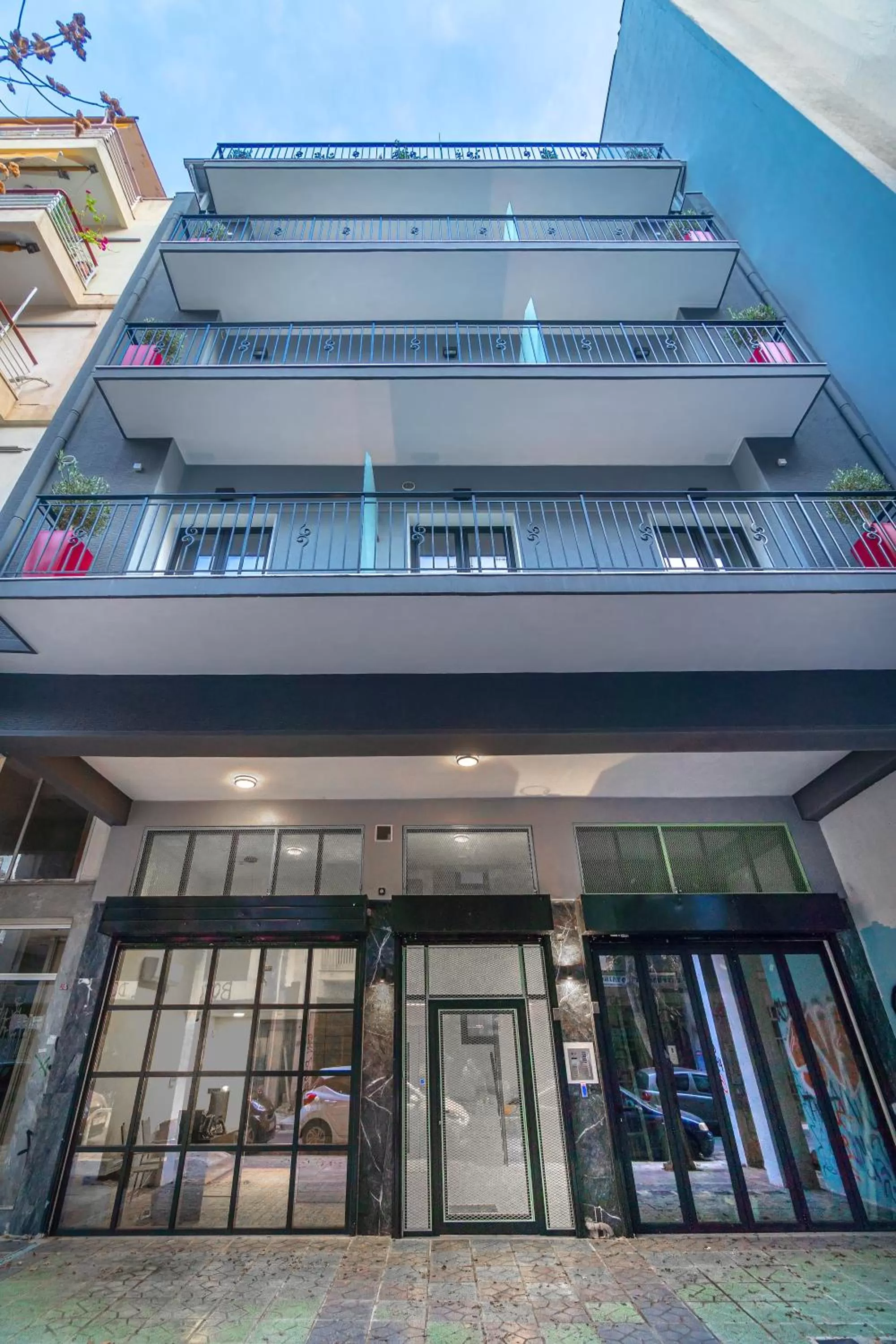 Property building in Exarchia House Project