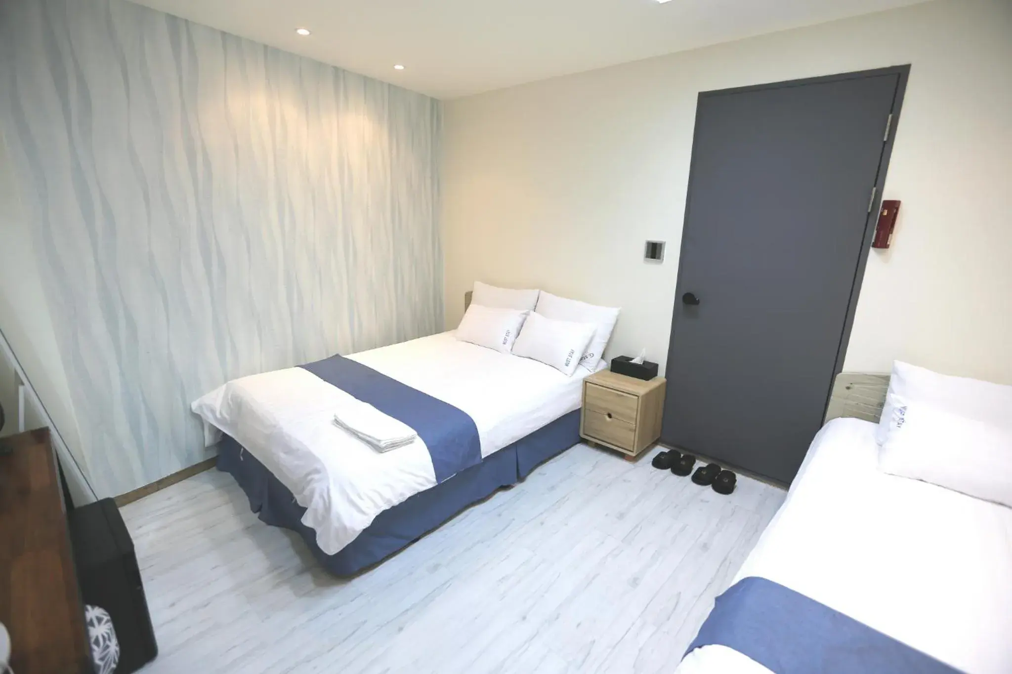 Triple Room in Must Stay Hotel Myeongdong Triple Room in Must Stay Hotel Myeongdong