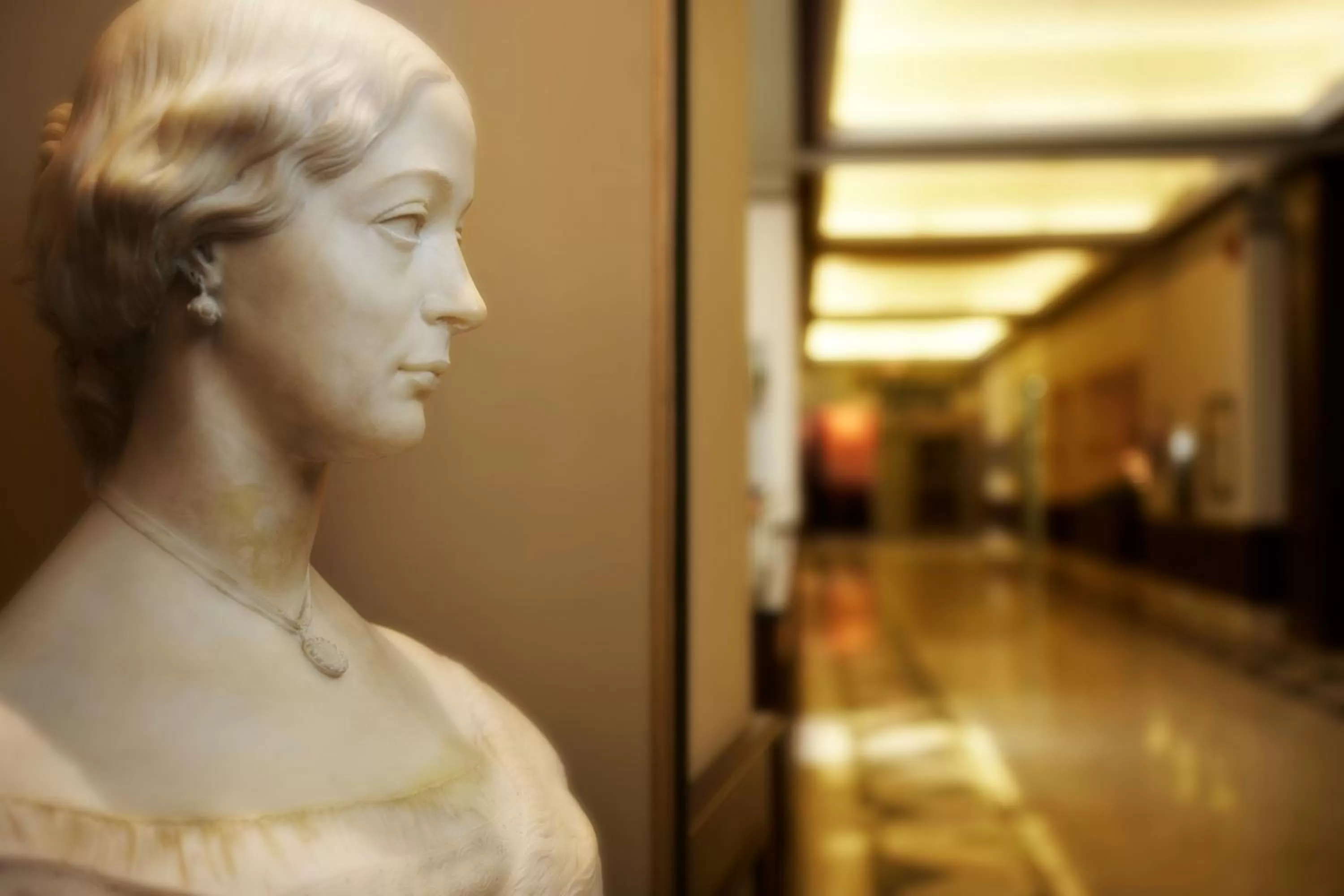 Decorative detail in Lord Elgin Hotel