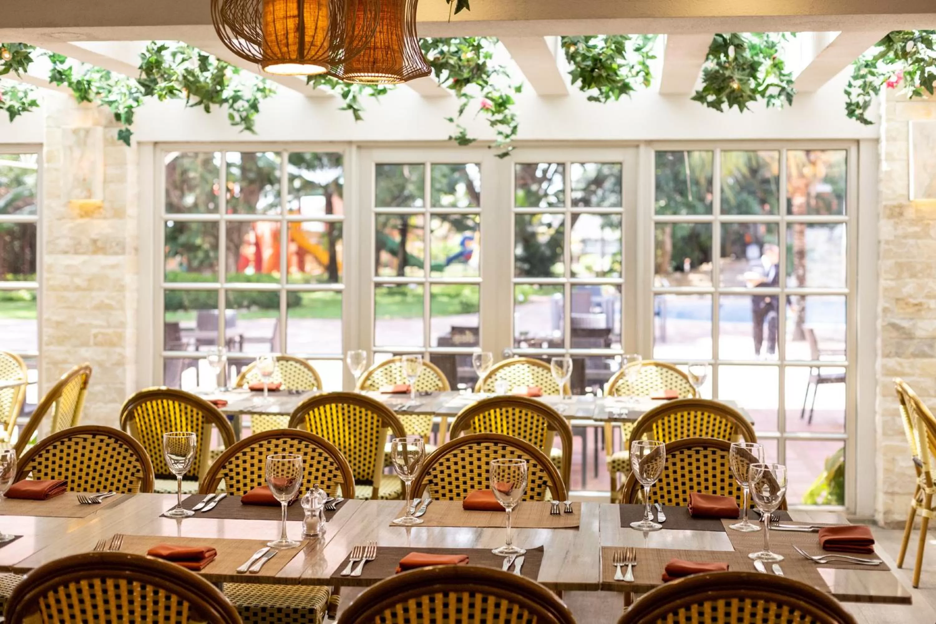 Restaurant/places to eat in Oro Verde Machala