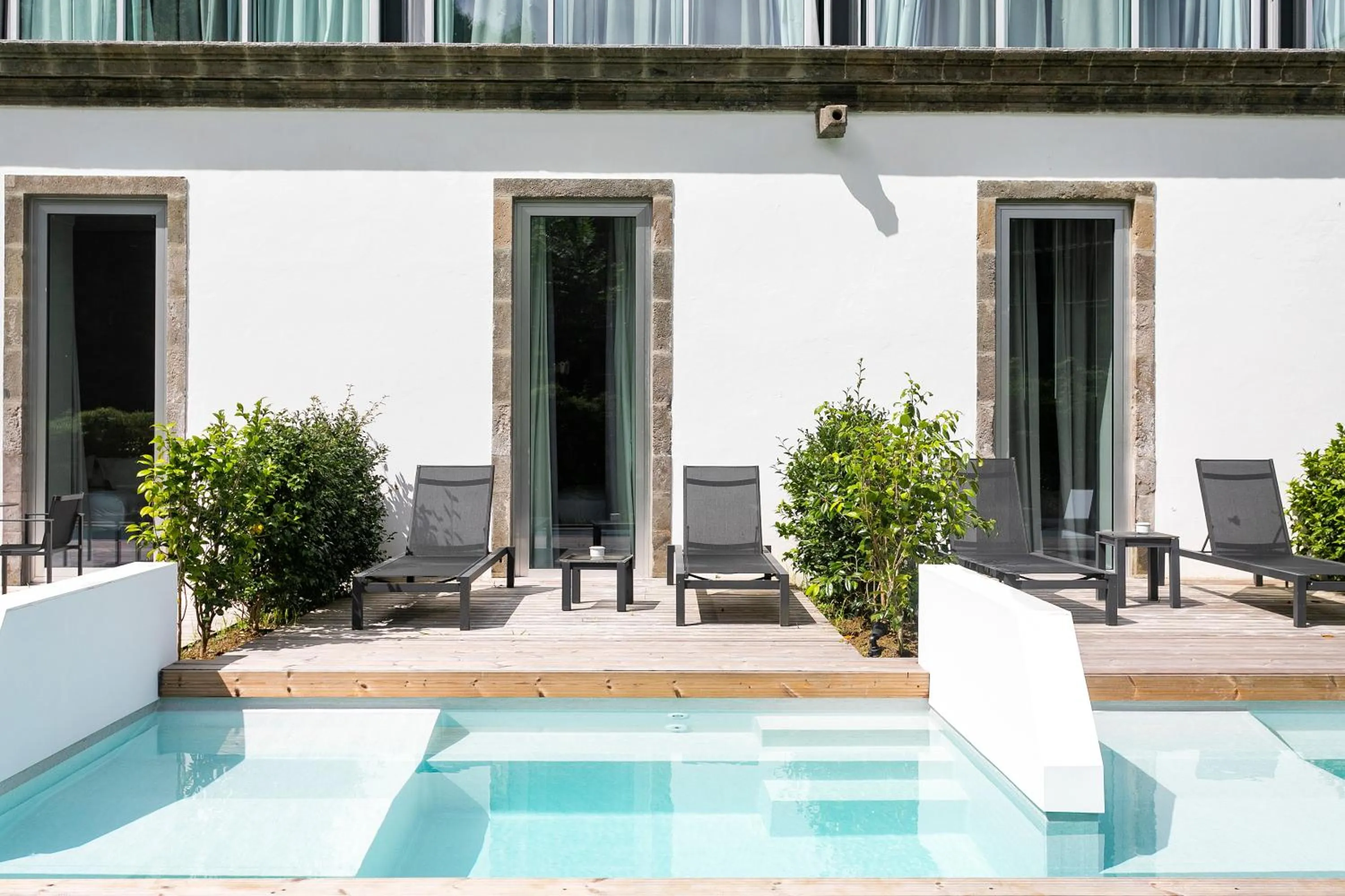 Swimming Pool in Furnas Boutique Hotel - Thermal & Spa