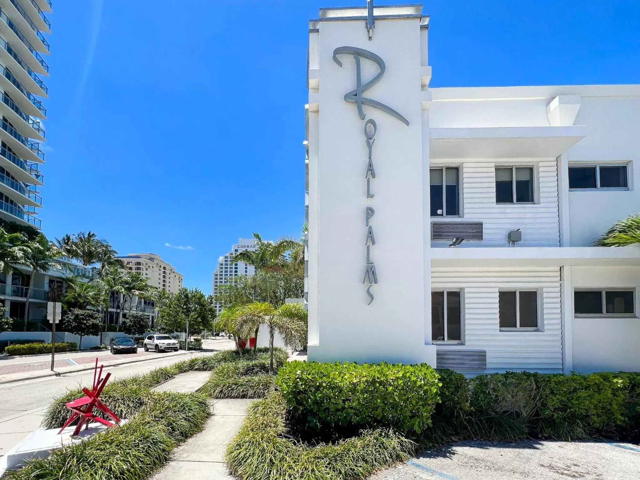 Property building in Royal Palms Resort & Spa