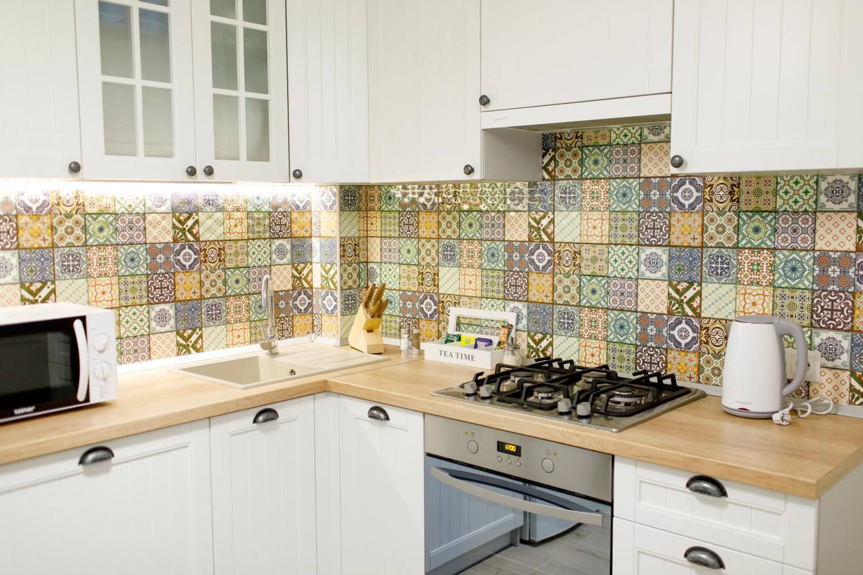 Dining area in Apart-Hotel LAVINA з ДЖАКУЗІ