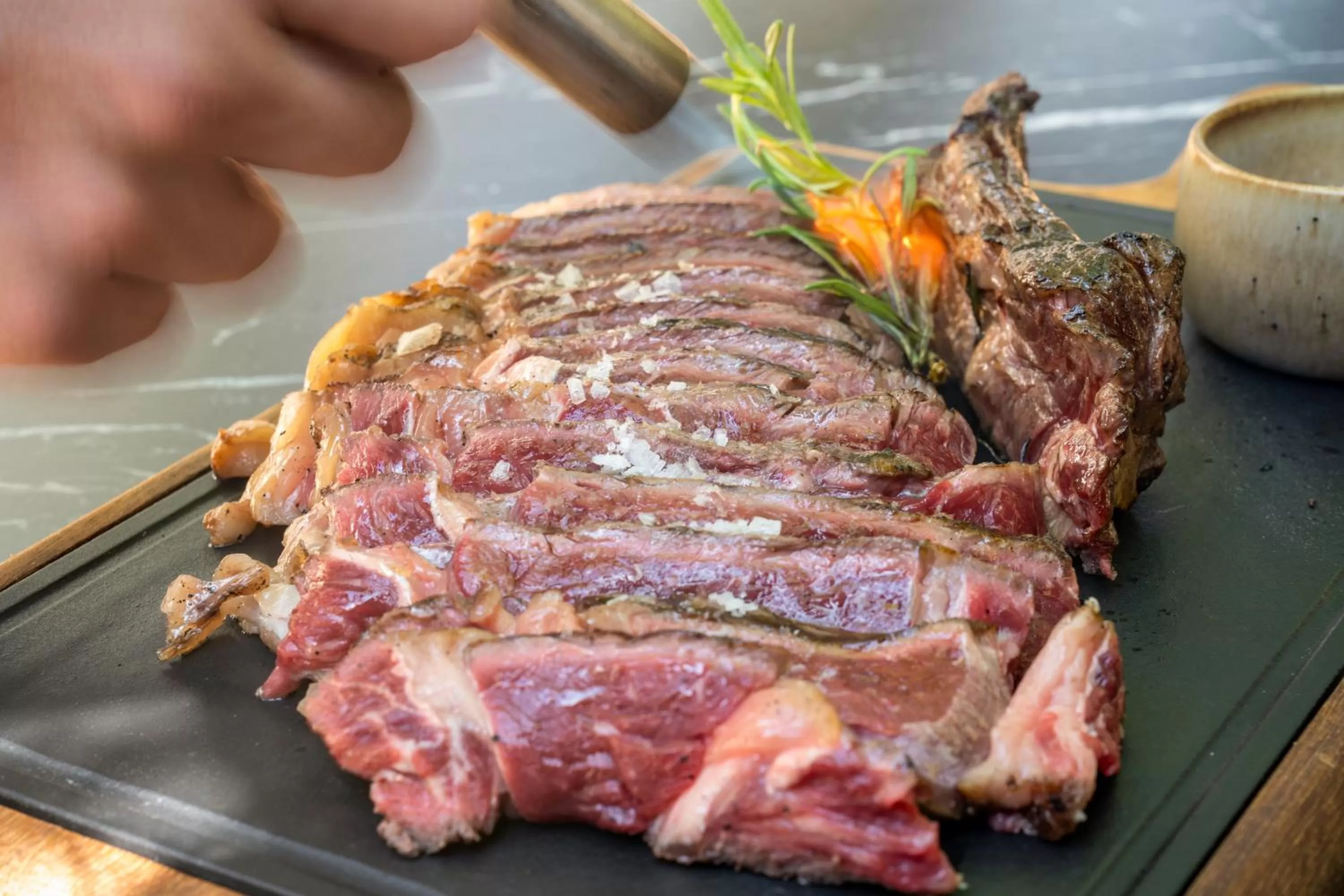 Restaurant/places to eat in Mercure Benidorm