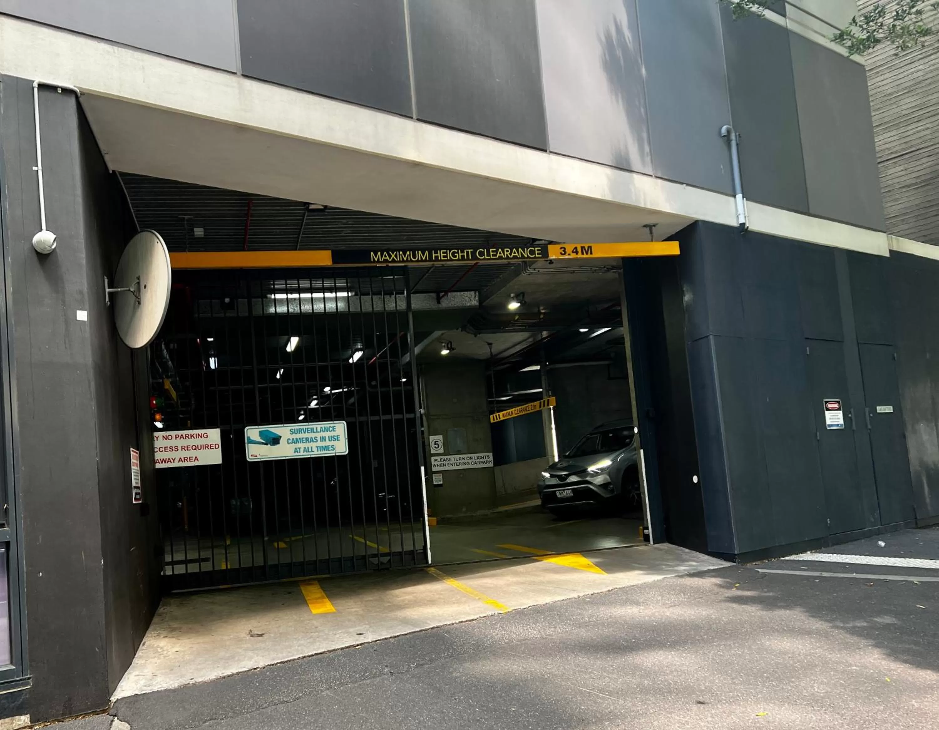 Parking in The Sebel Residences Melbourne Docklands Serviced Apartments