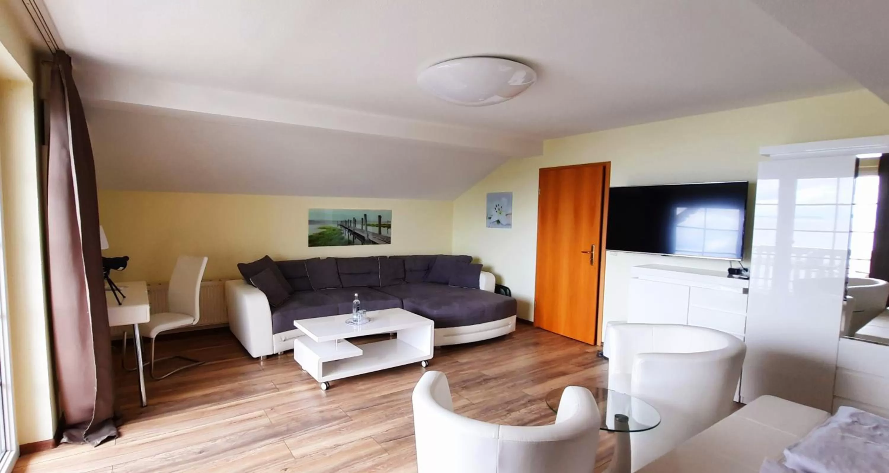 TV and multimedia in Hotel Waterkant