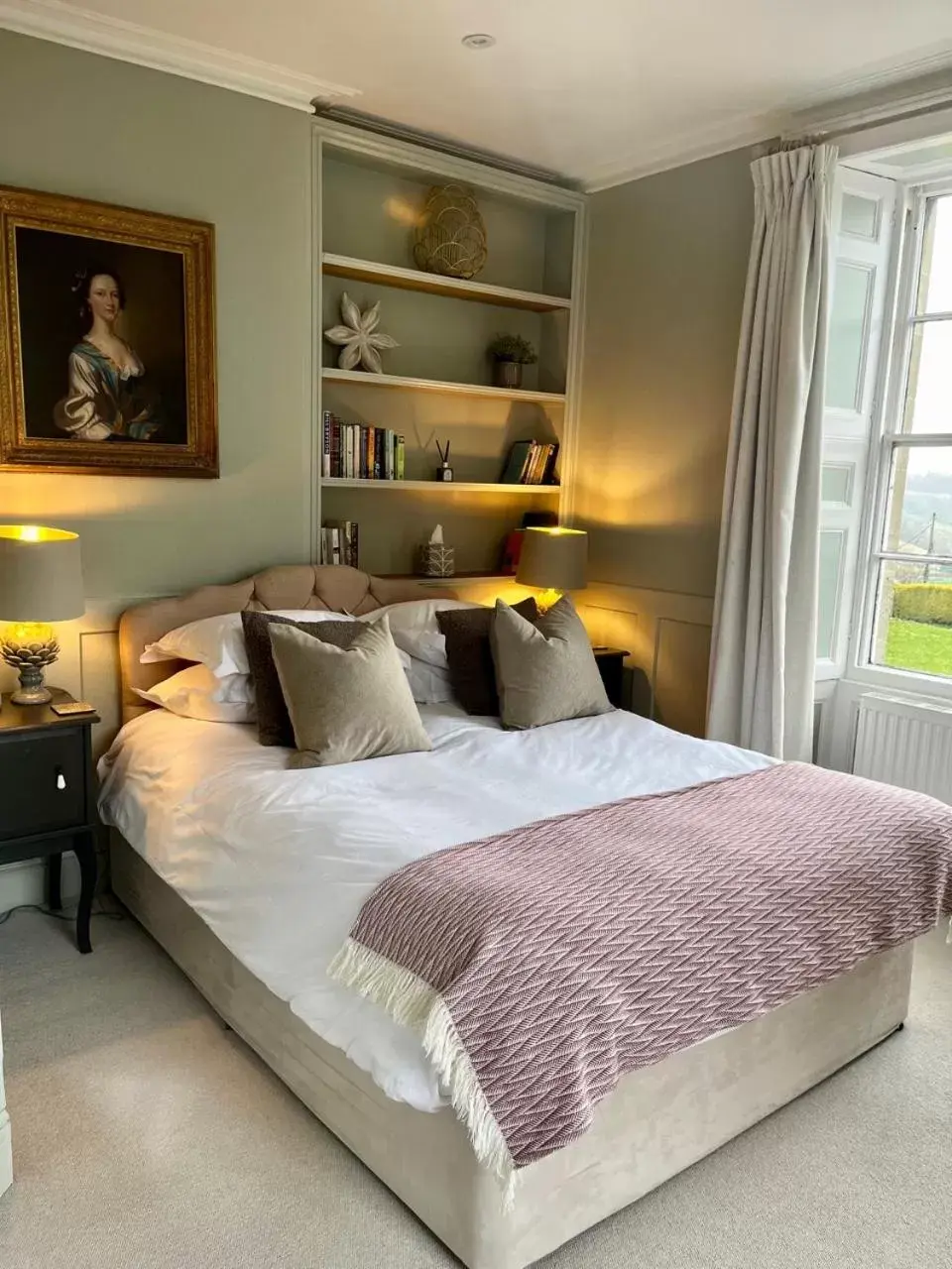 Standard Double Room in Burleigh Court Hotel Standard Double Room in Burleigh Court Hotel