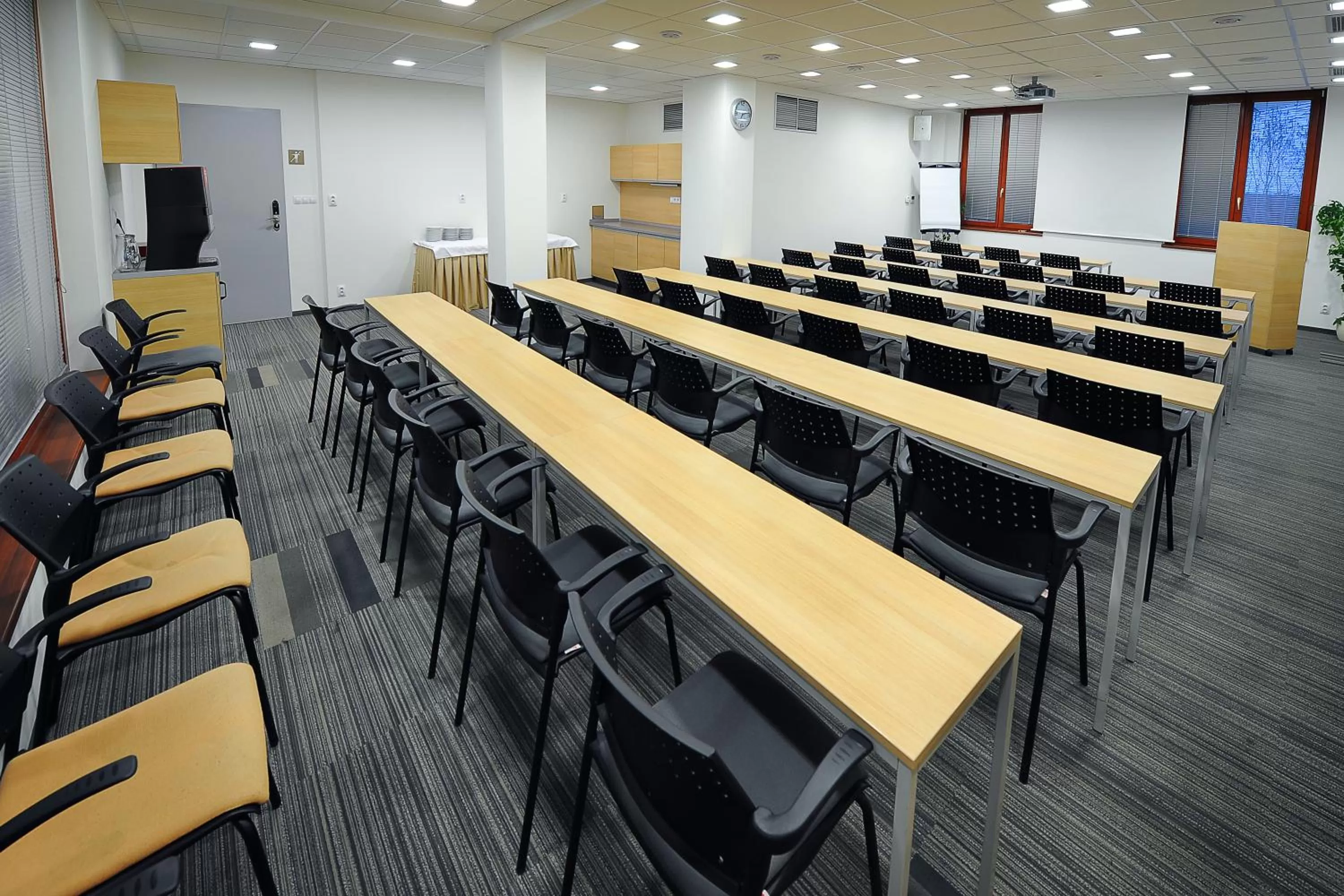 Business facilities in Hotel Biograf