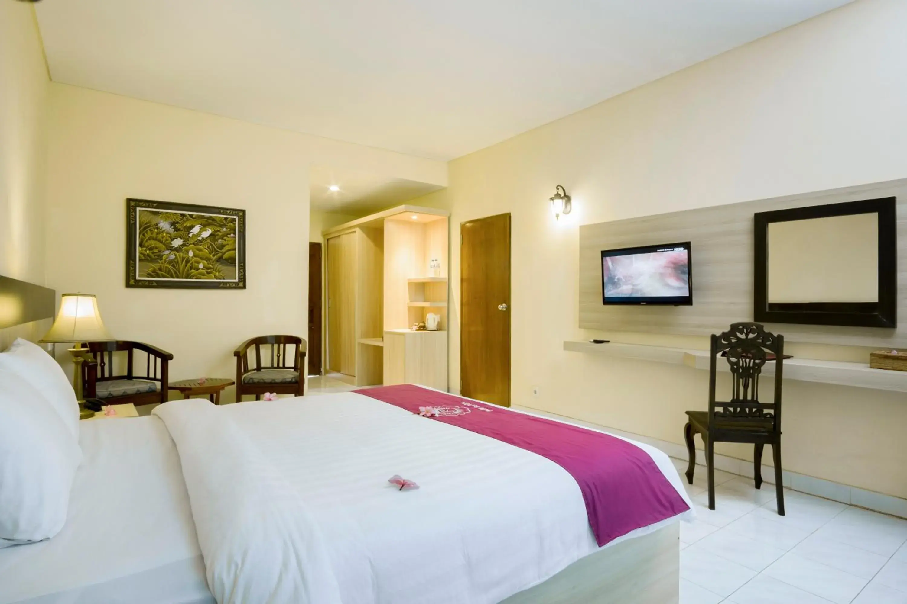 Superior Double or Twin Room with Garden View in Puri Saron Senggigi Hotel Superior Double or Twin Room with Garden View in Puri Saron Senggigi Hotel