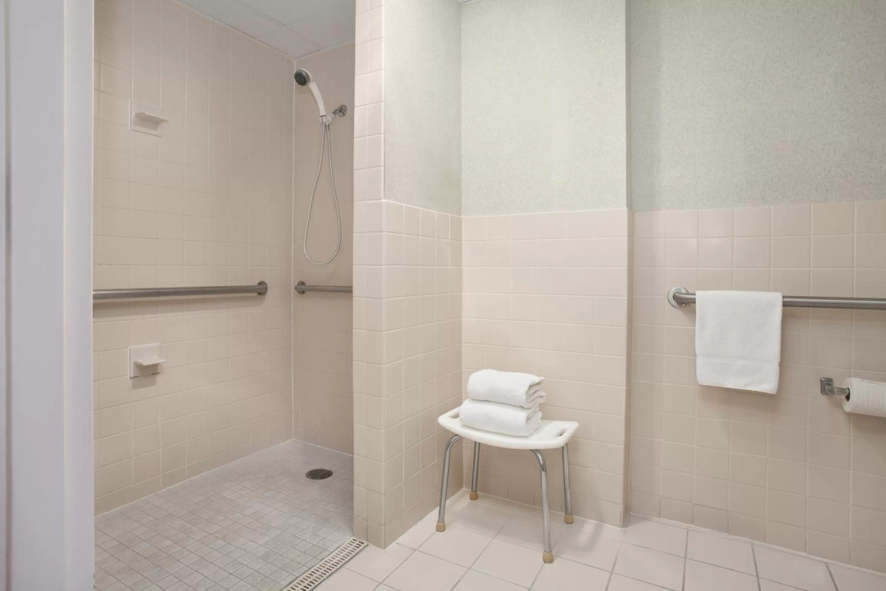 Bathroom in Days Inn by Wyndham Reading Wyomissing