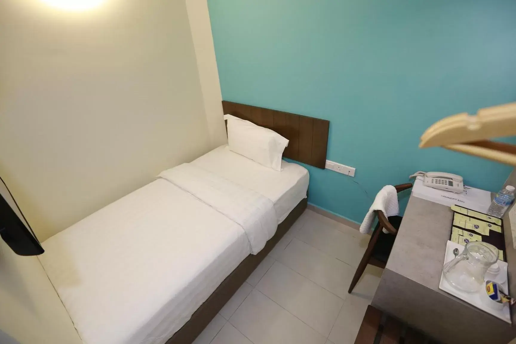 Deluxe Single Room - single occupancy in Pantai Regal Boutique Hotel Deluxe Single Room - single occupancy in Pantai Regal Boutique Hotel