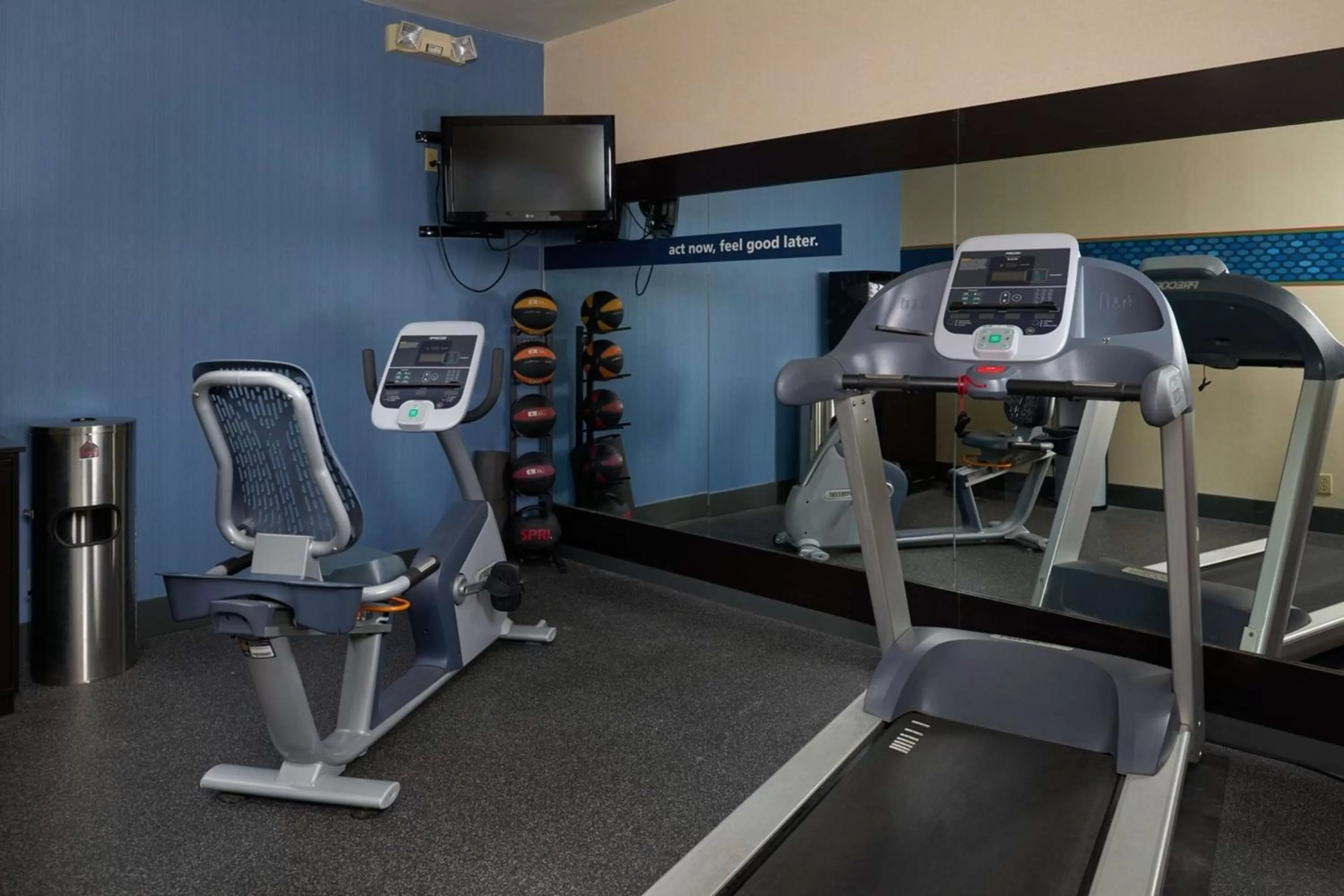 Fitness centre/facilities in Hampton Inn Shelbyville