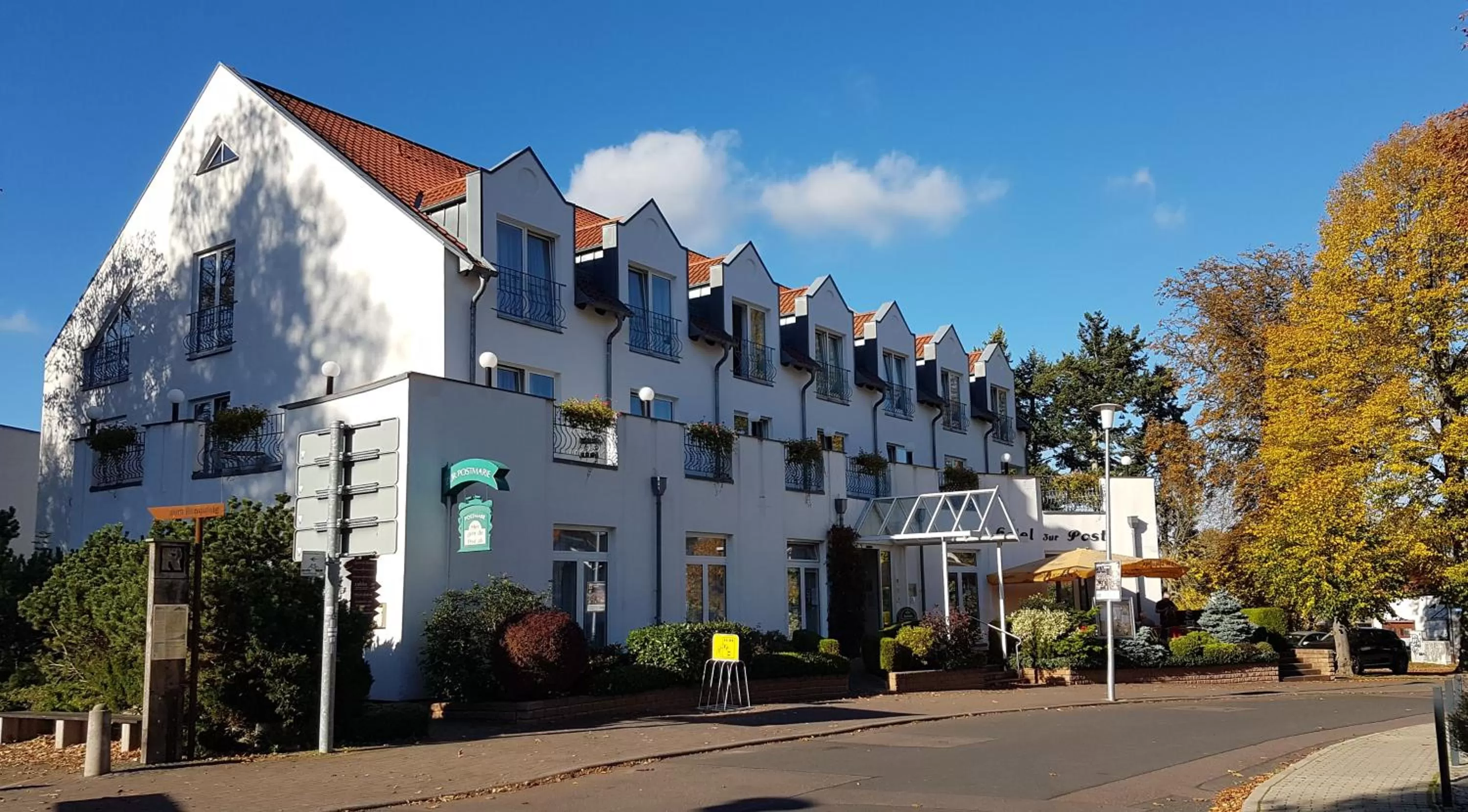 Facade/entrance in AKZENT Hotel Zur Post