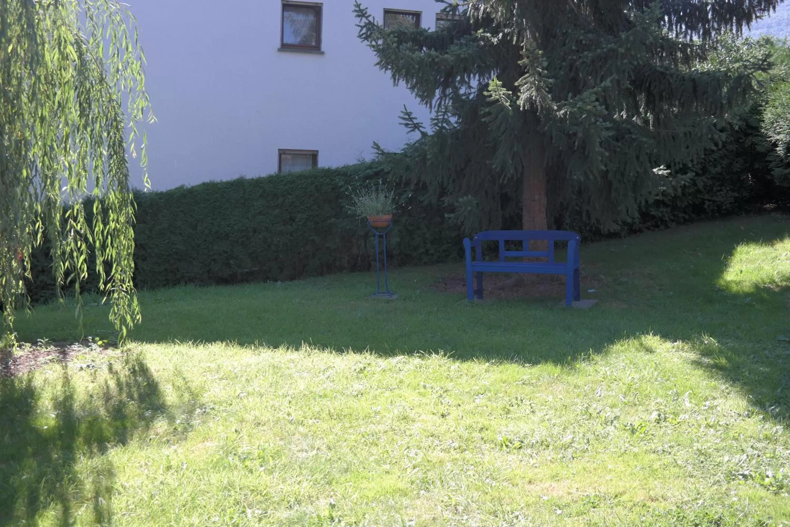 Garden in Herzog's Ulsterbrücke Garni Hotel