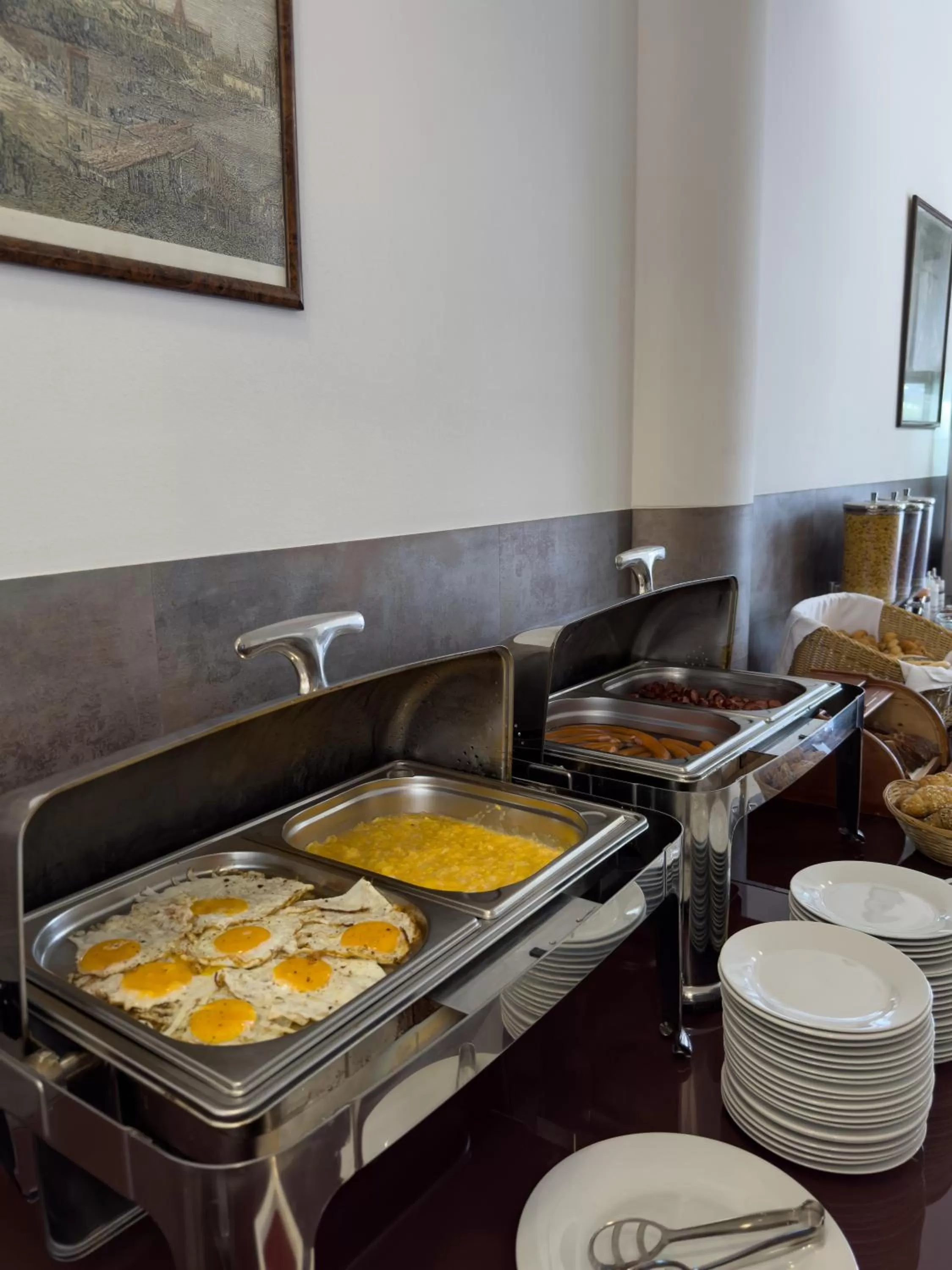 Breakfast in Hotel Theresia