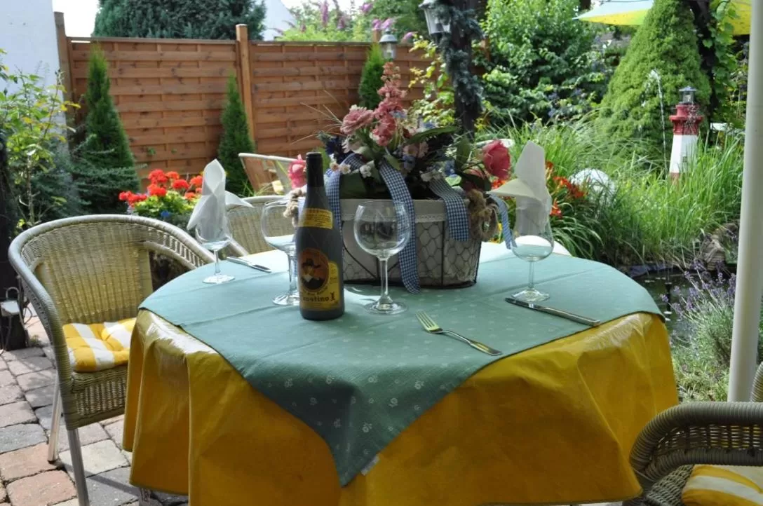 Restaurant/places to eat in Hotel & Restaurant Bei Hölzchen