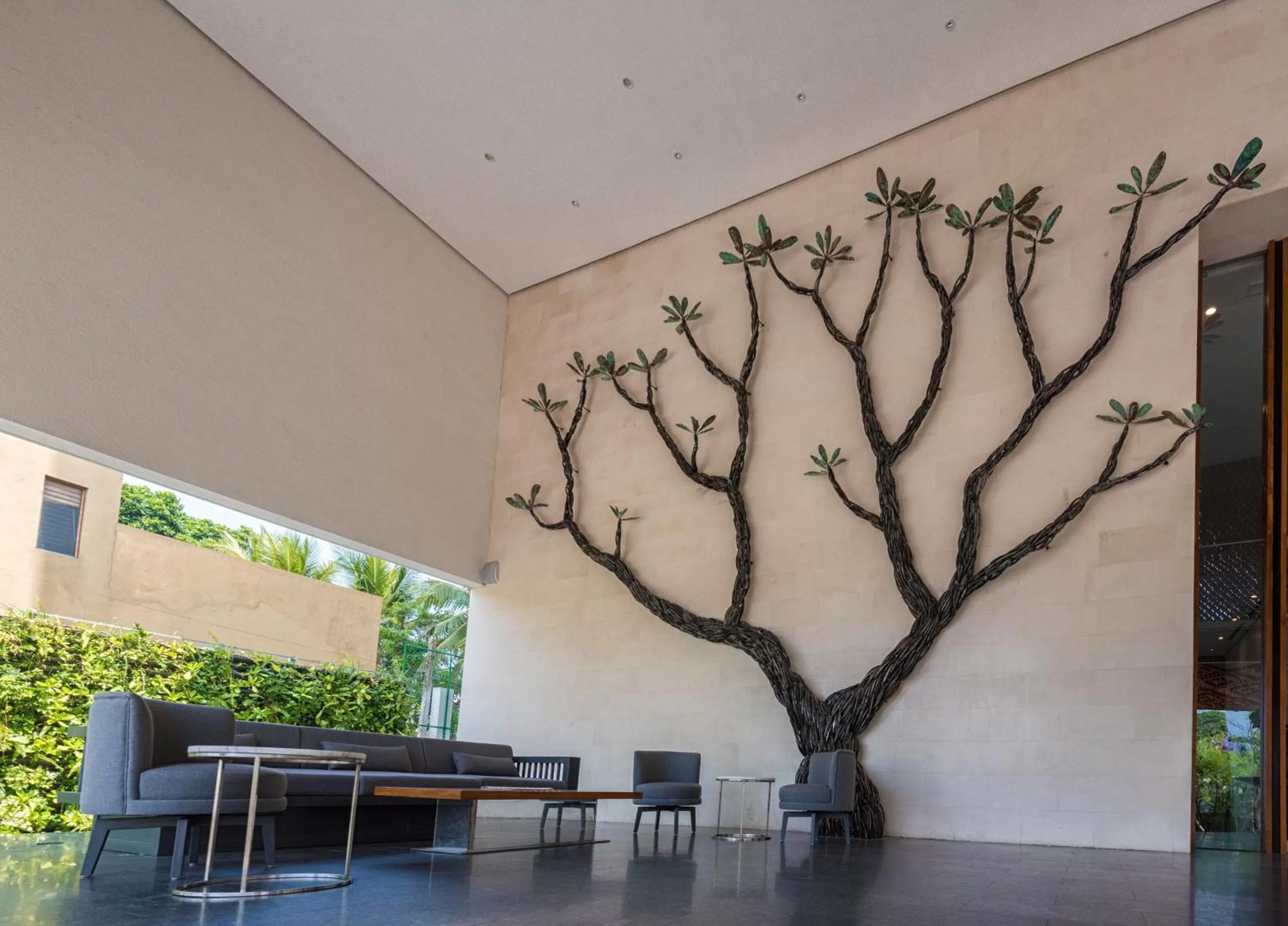 Facade/entrance in Jetwing Colombo Seven