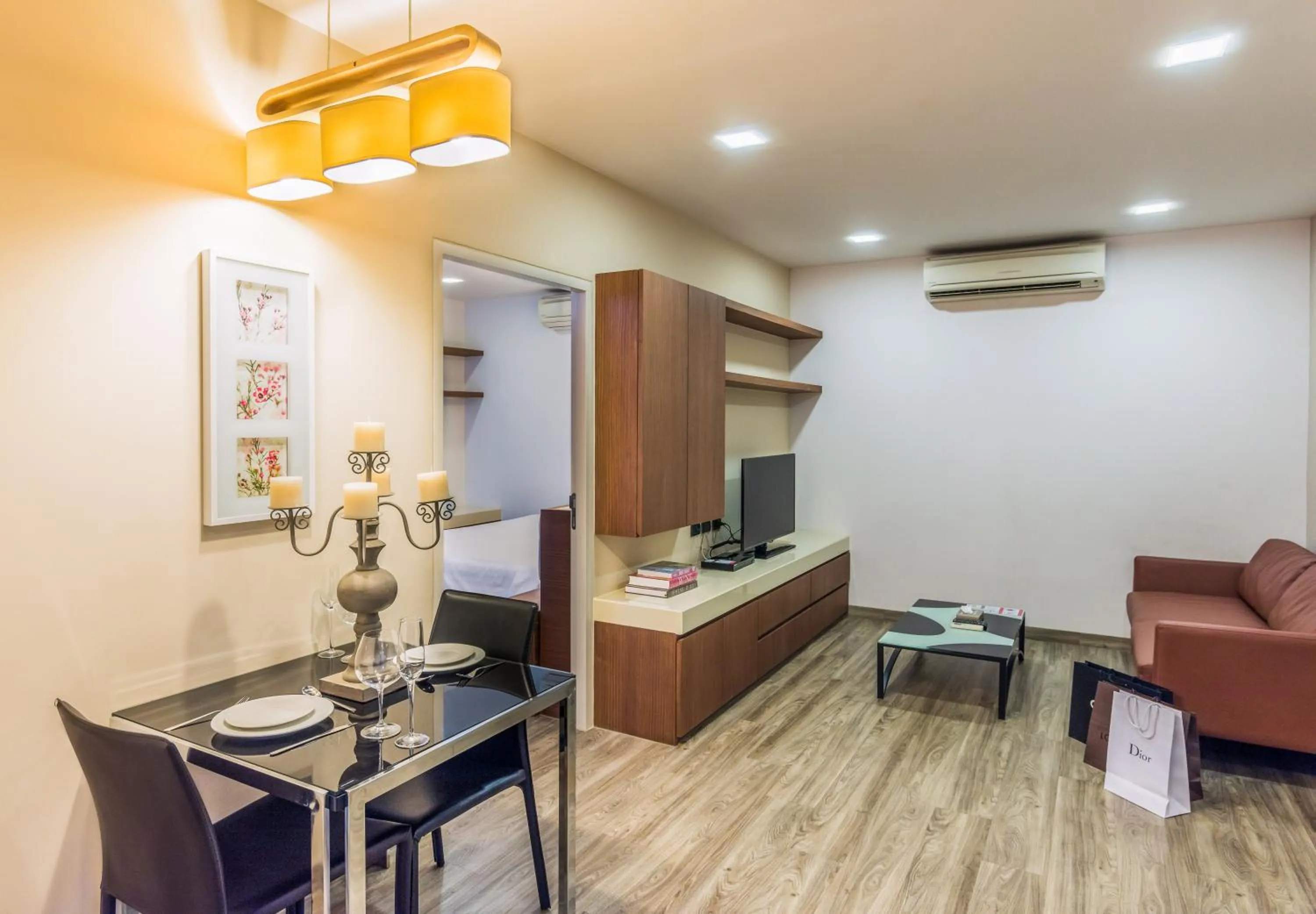 TV and multimedia in Olive Hotel Bangkok 64