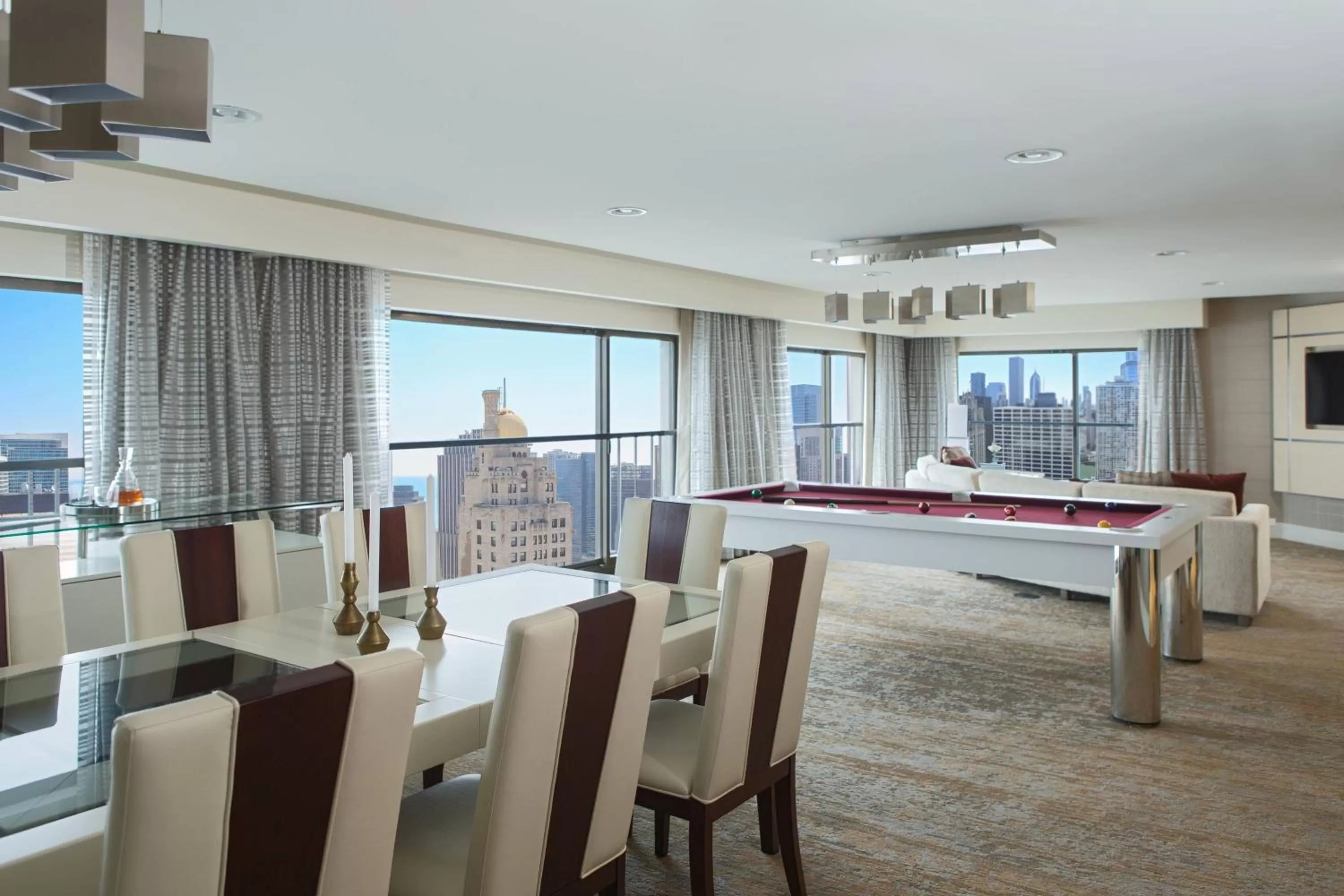 Bedroom in Chicago Marriott Downtown Magnificent Mile