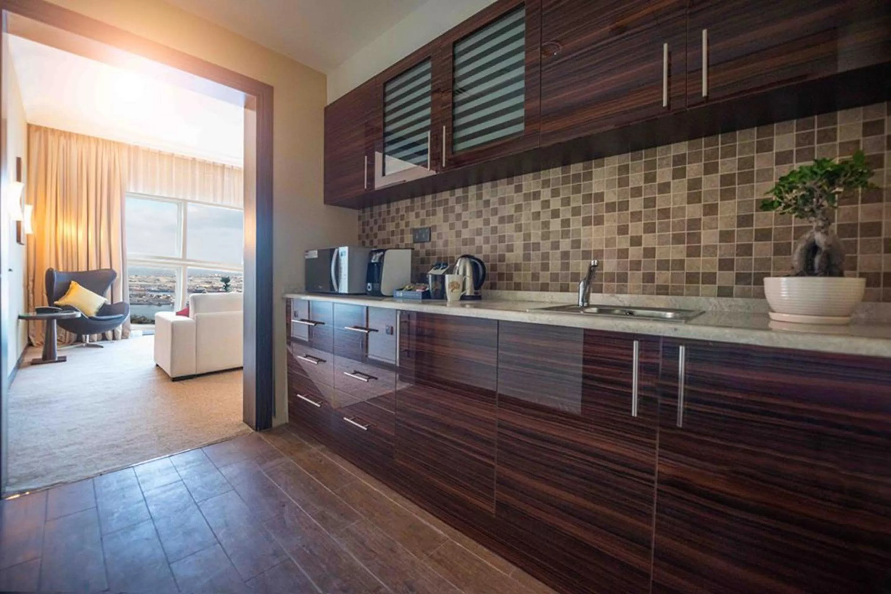 Kitchen or kitchenette in Jannah Burj Al Sarab