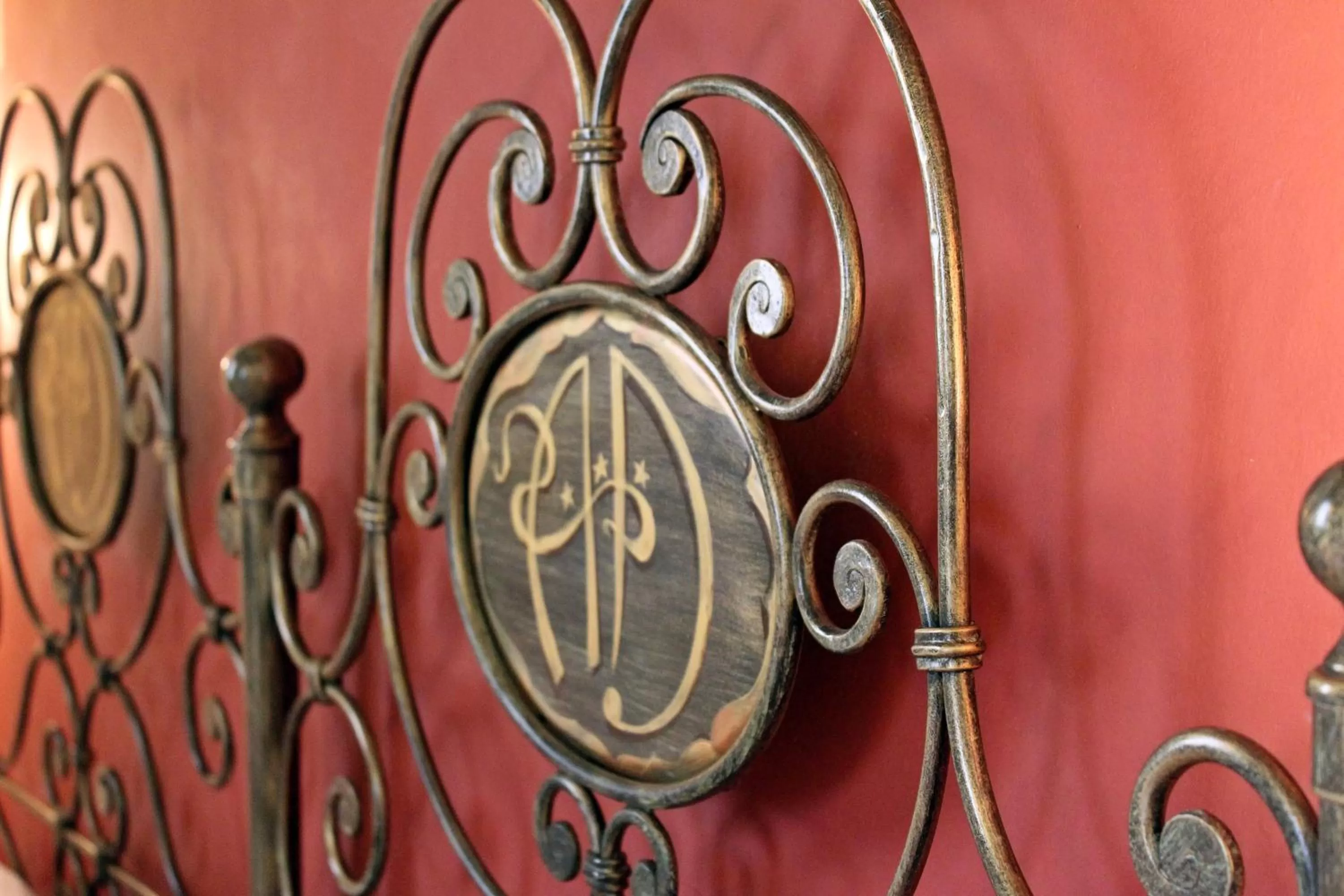 Property logo or sign in Albergo delle Drapperie