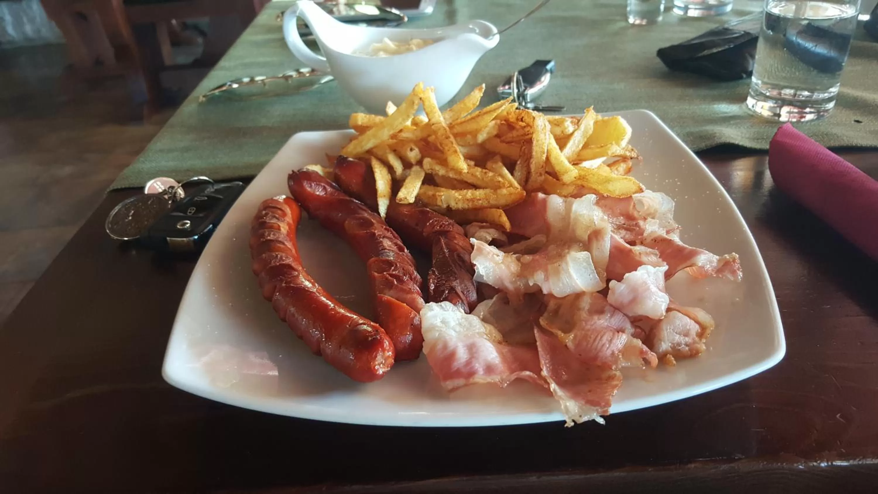 Breakfast in OSTROG Aparthotel KOLIBA-VLASTNIŠTVO MANASTIRA OSTROG