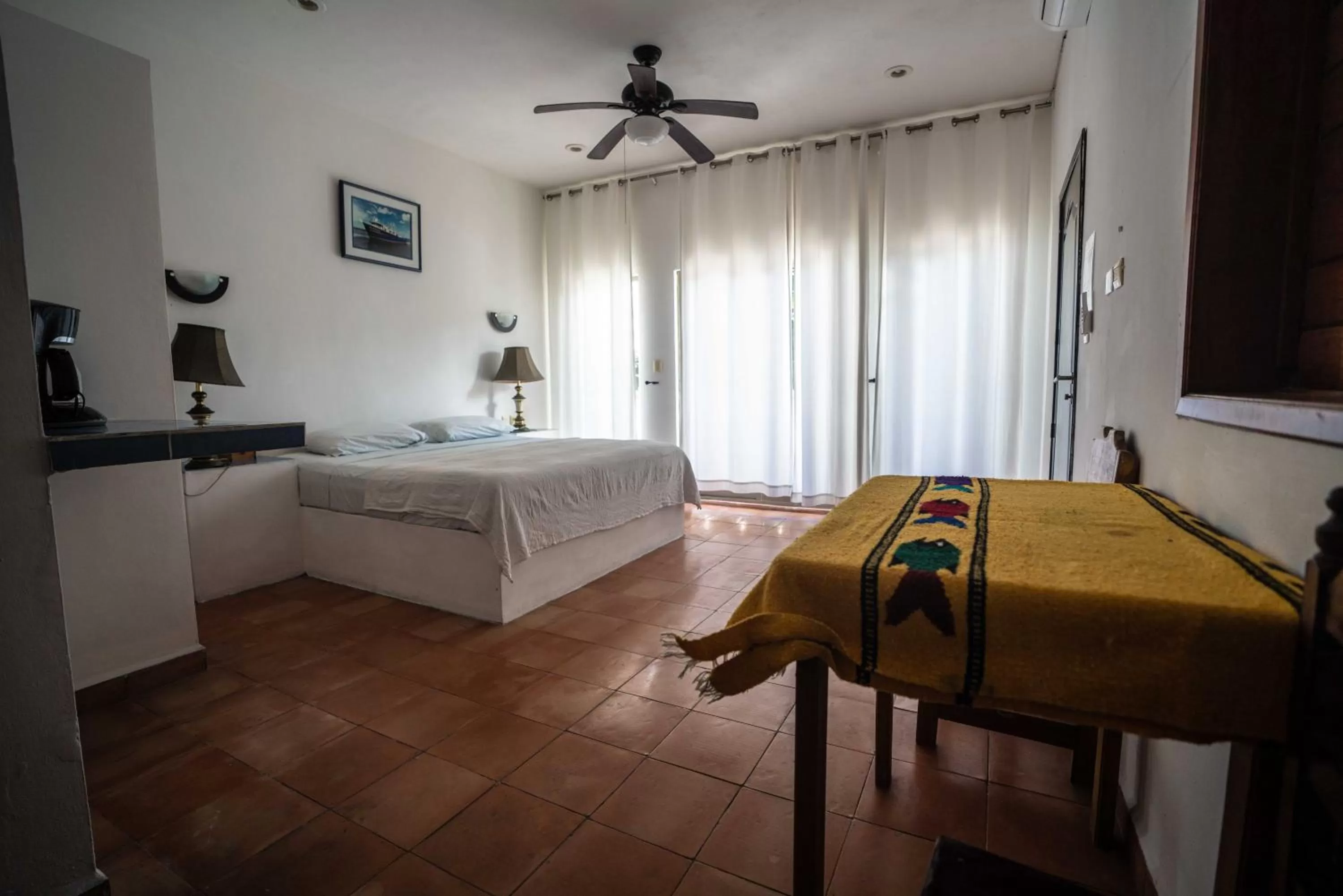 Bed in Hotel Boutique Skulls Landing