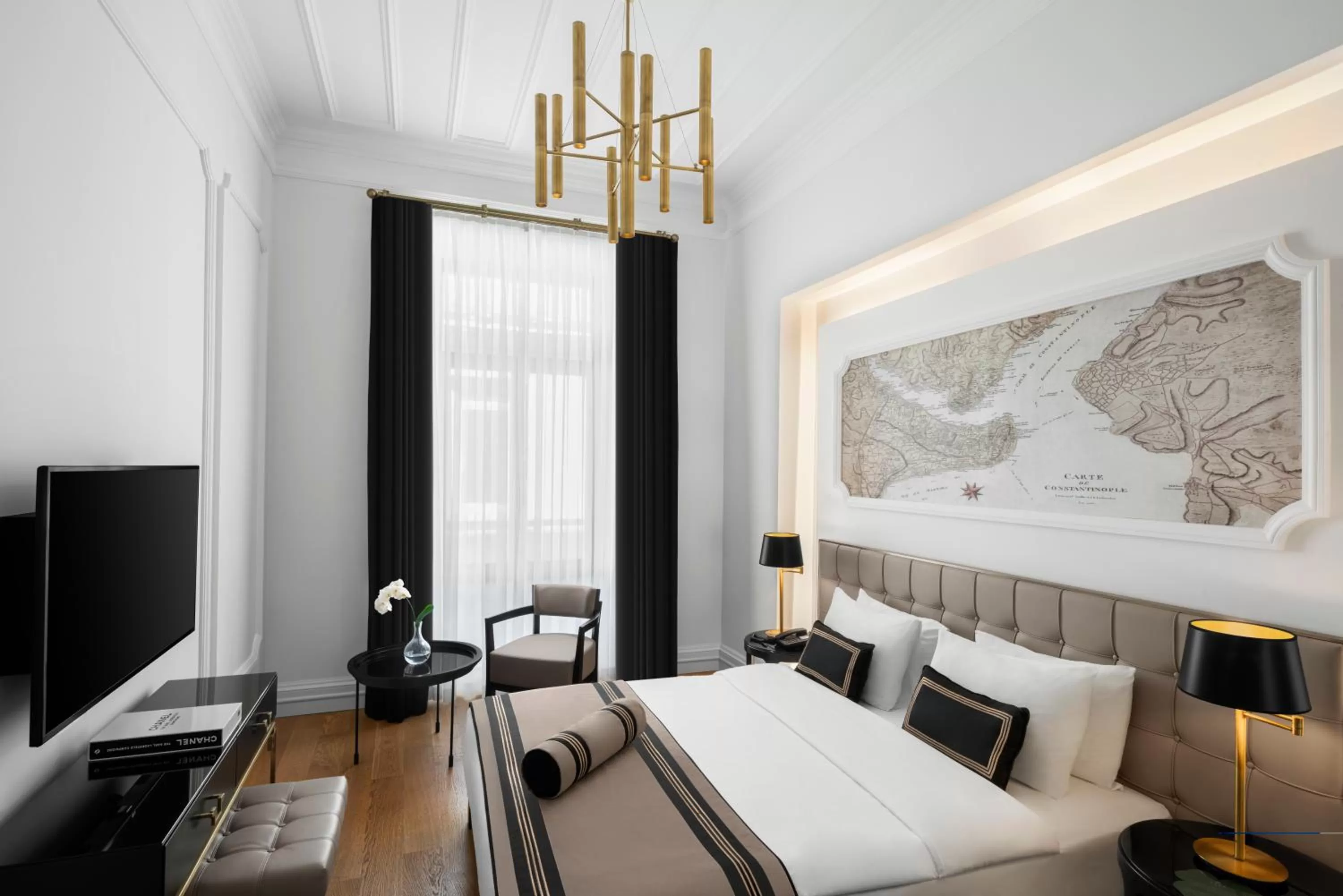 Bed in AKKA Lush Hotel Taksim