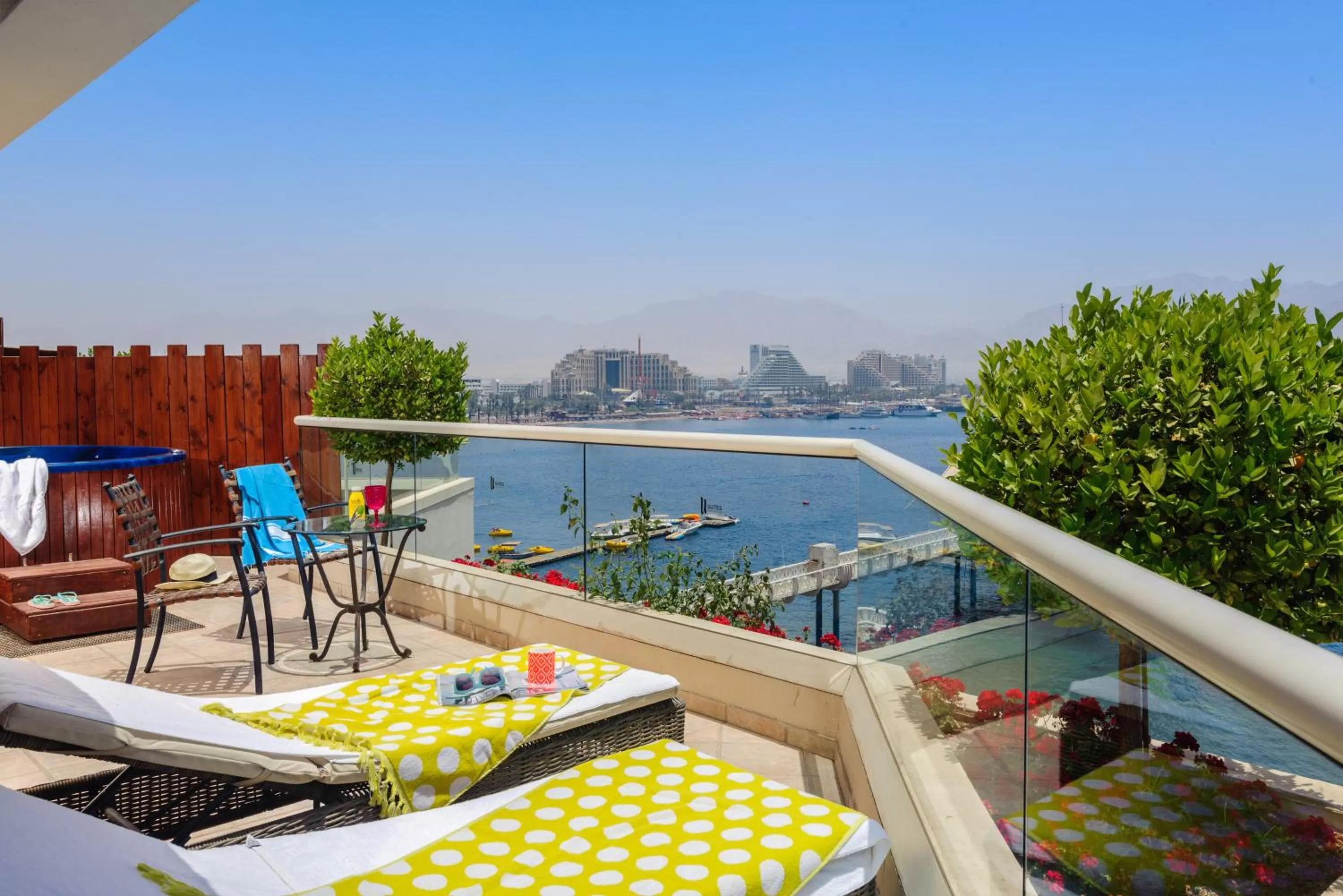 Balcony/Terrace in Aria