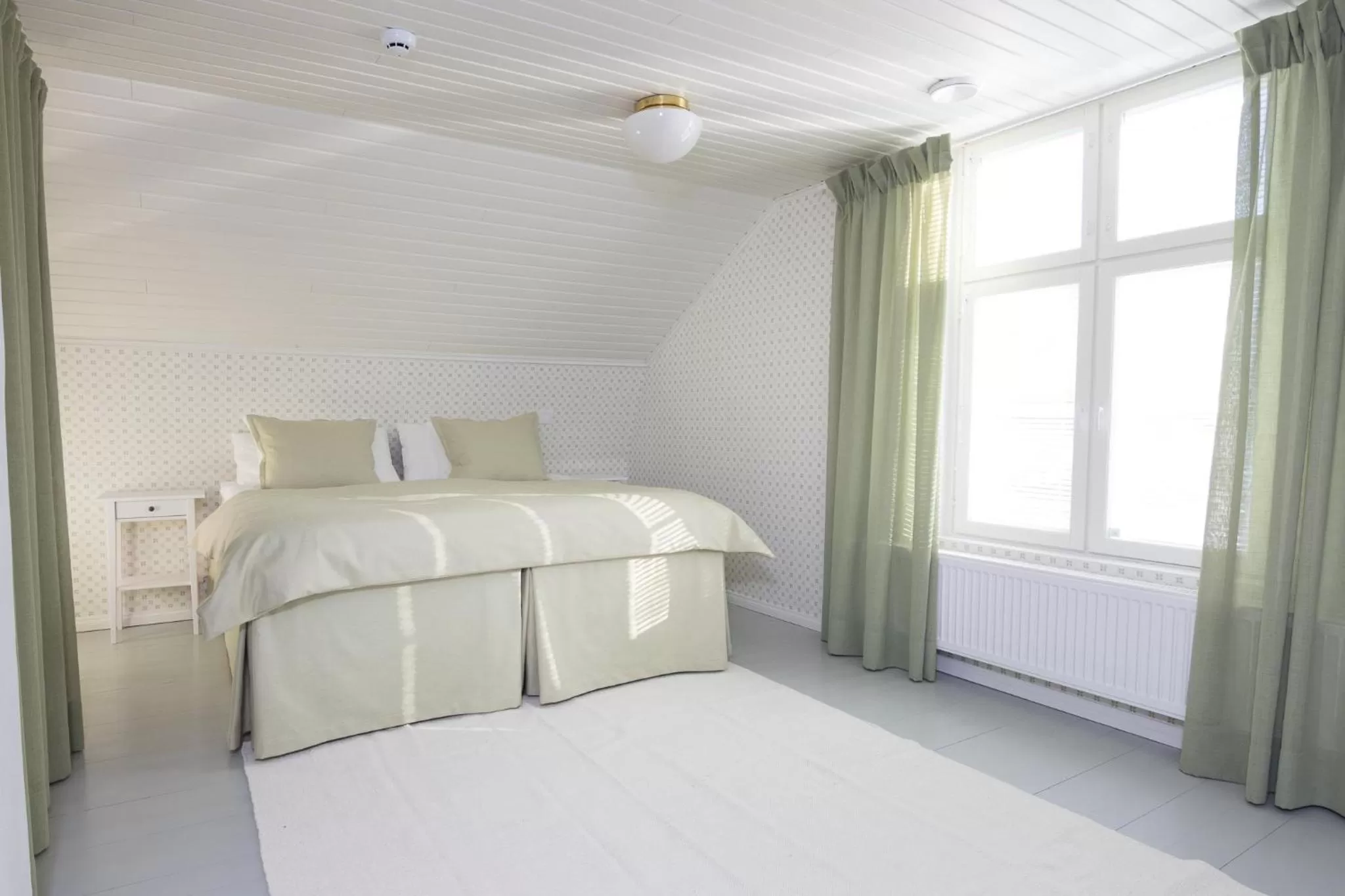 Photo of the whole room, Bed in Ahlströmin Ruukki Noormarkku