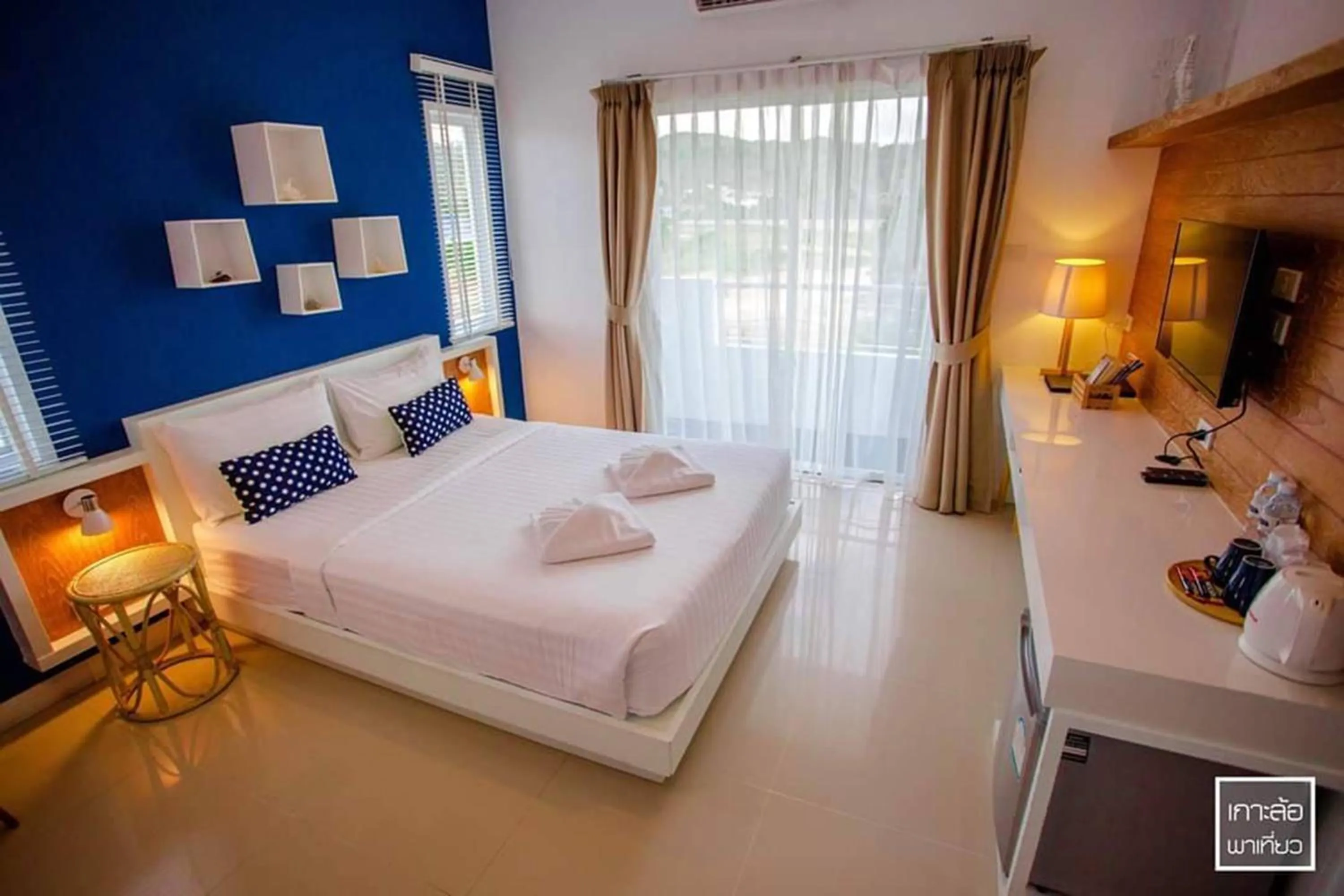 Bed in Chill House at Naiyang