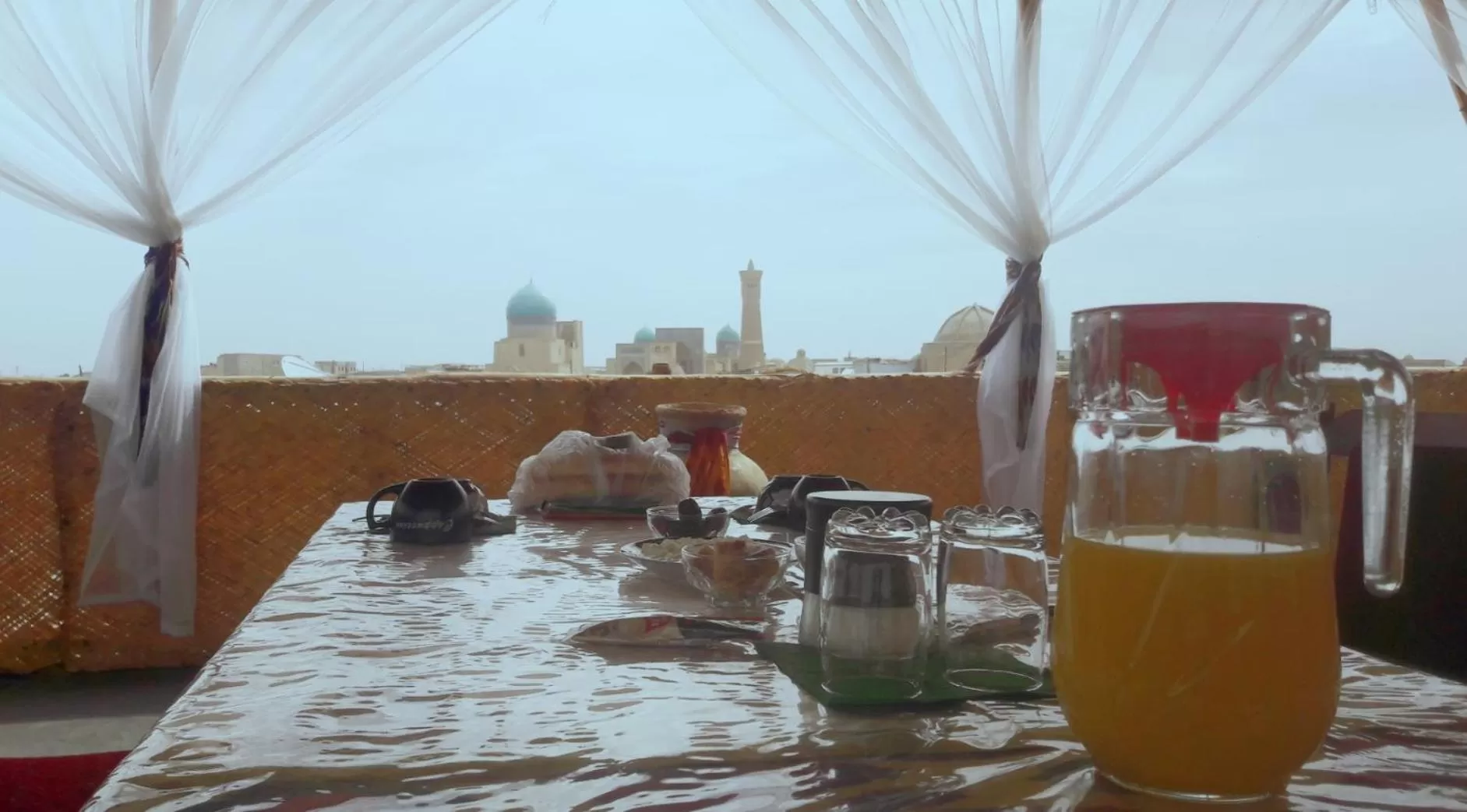 Nearby landmark in Naqshband