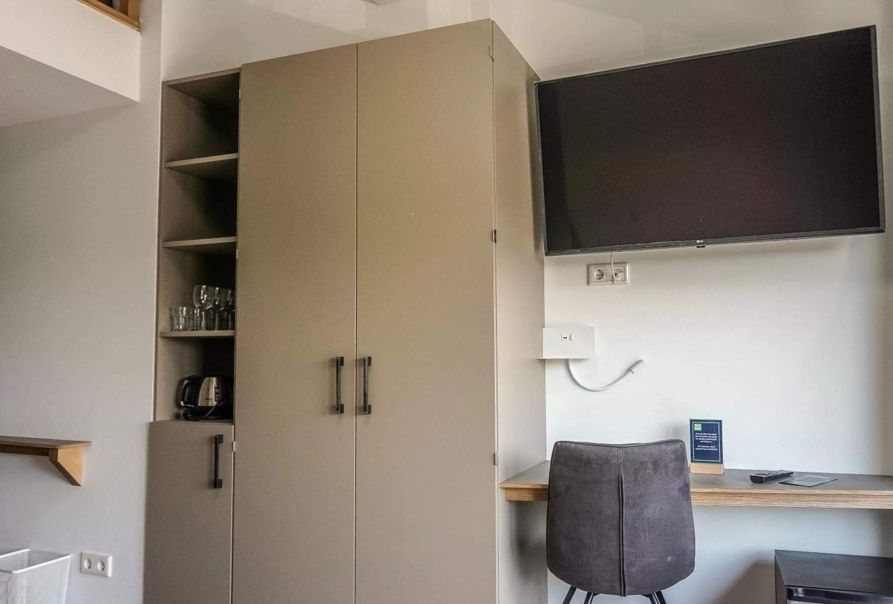 TV/Entertainment Center in nicetostay