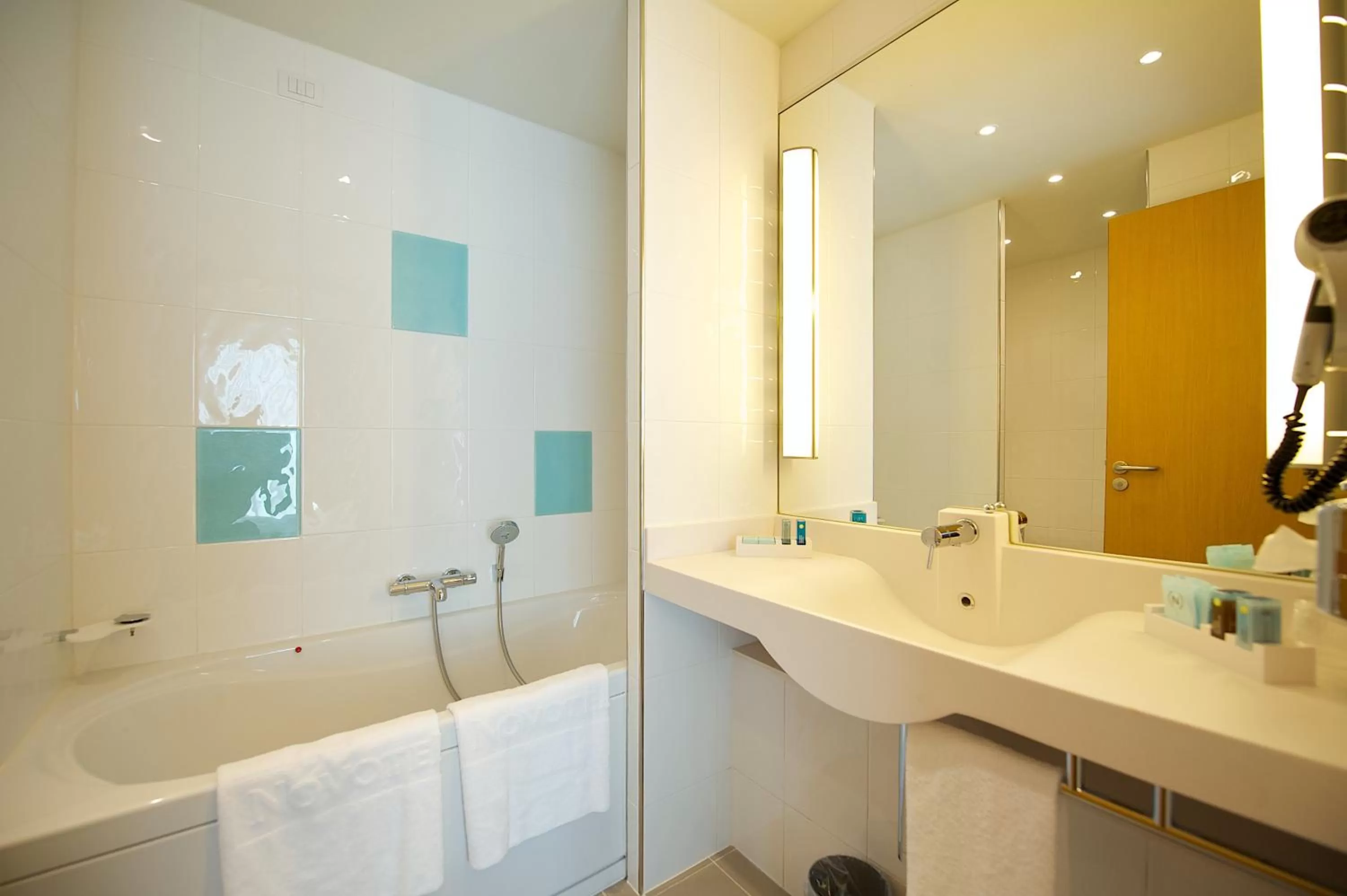 Bathroom in Novotel Salerno Est Arechi