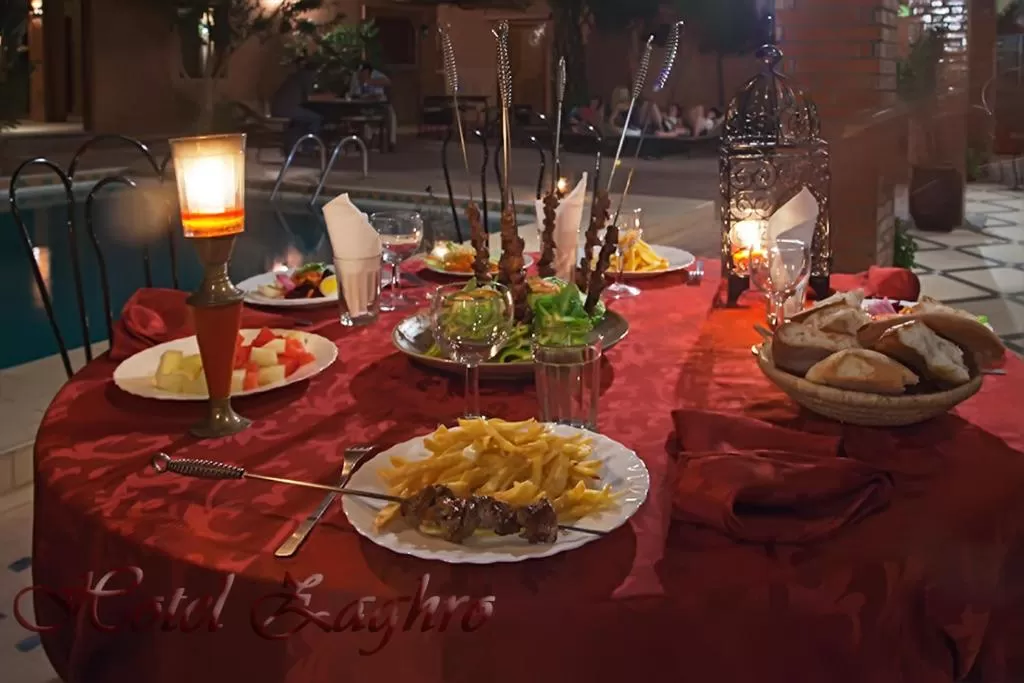 Lunch in Hôtel Restaurant Zaghro