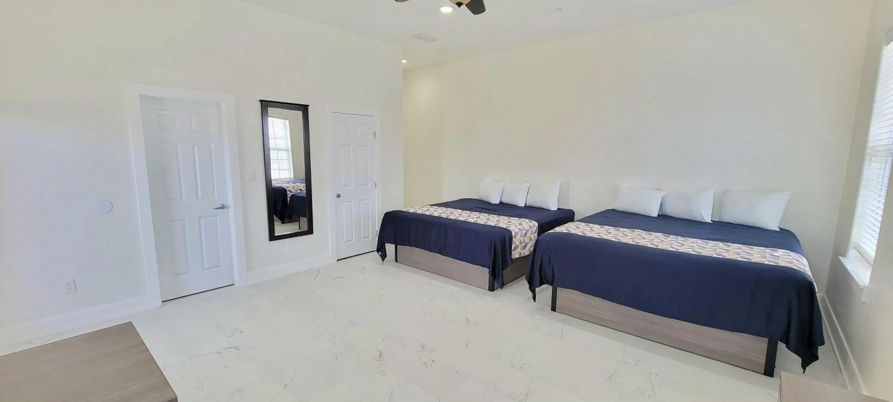 Bed in Lighthouse Inn