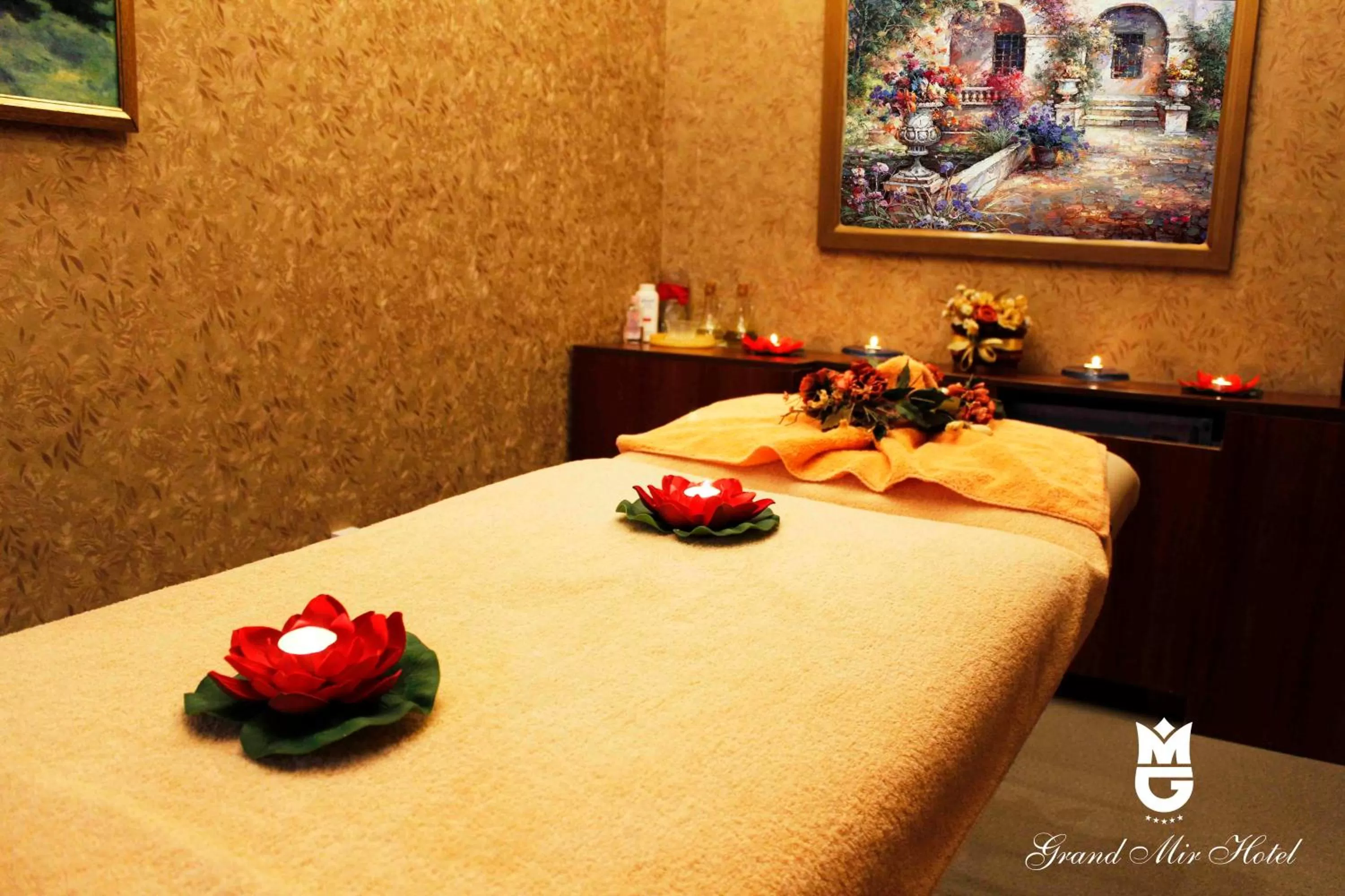 Massage in Grand Mir Hotel