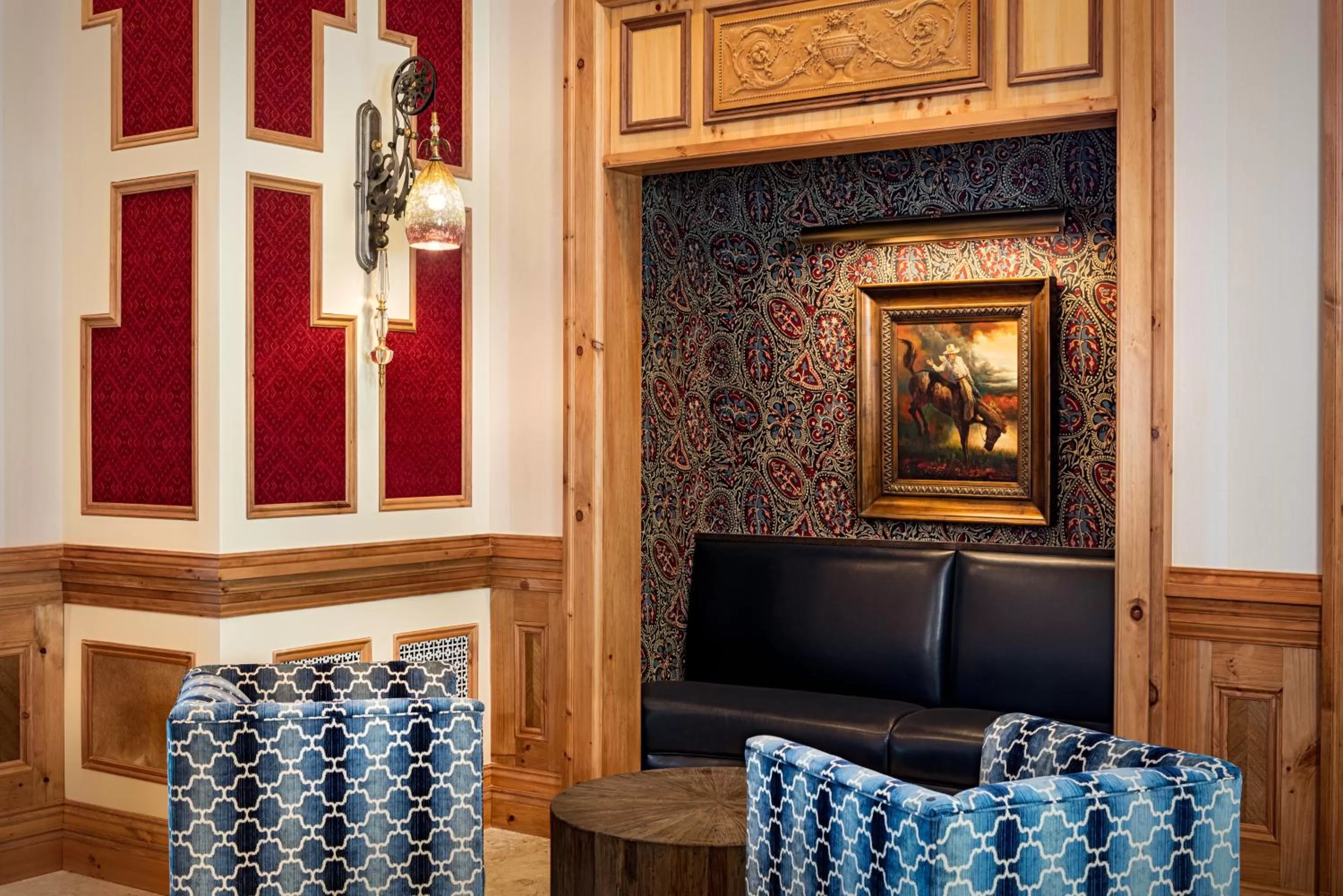 Seating area in The Brownwood Hotel & Spa