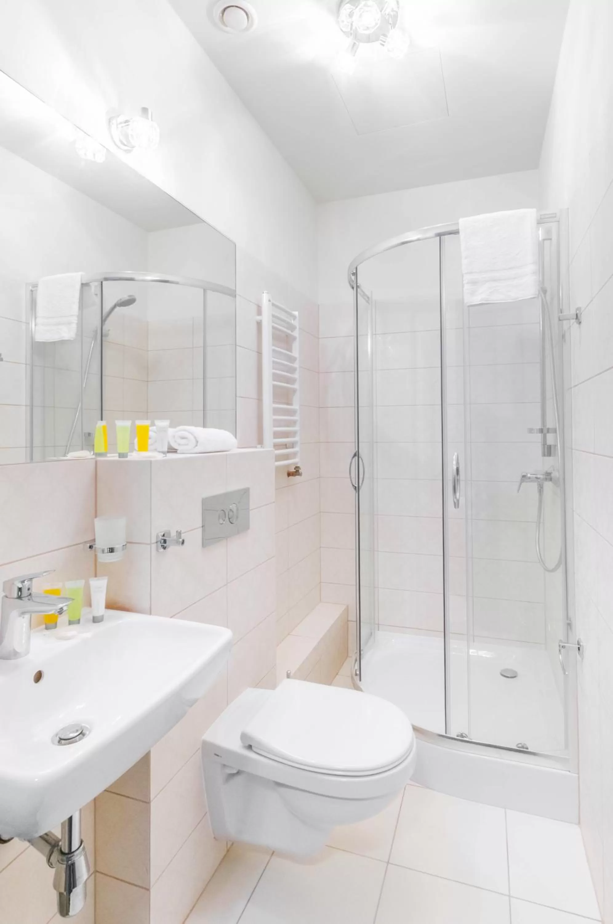 Shower in Liberum Residence Old Town