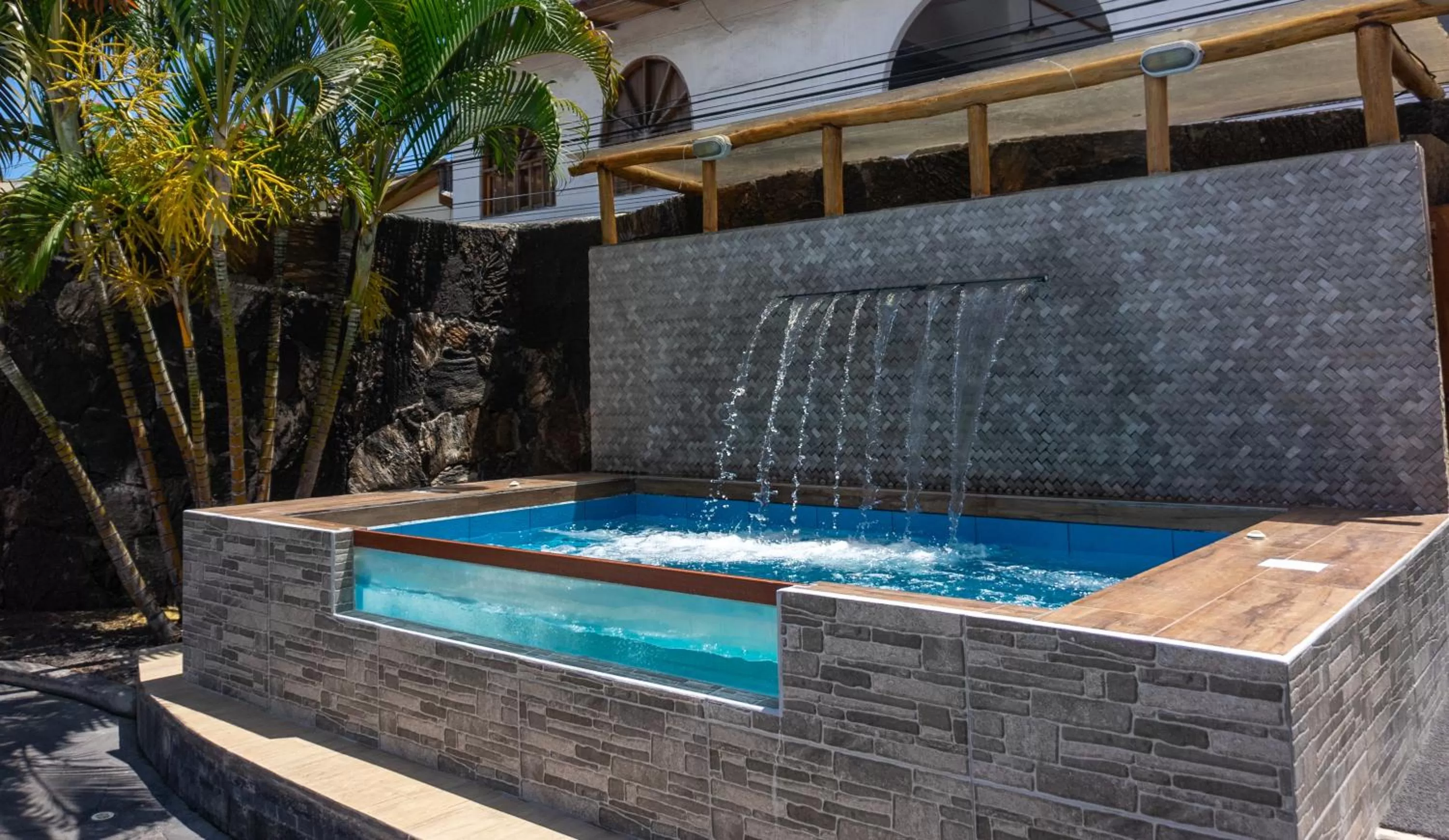 Swimming Pool in Hotel Las Ninfas