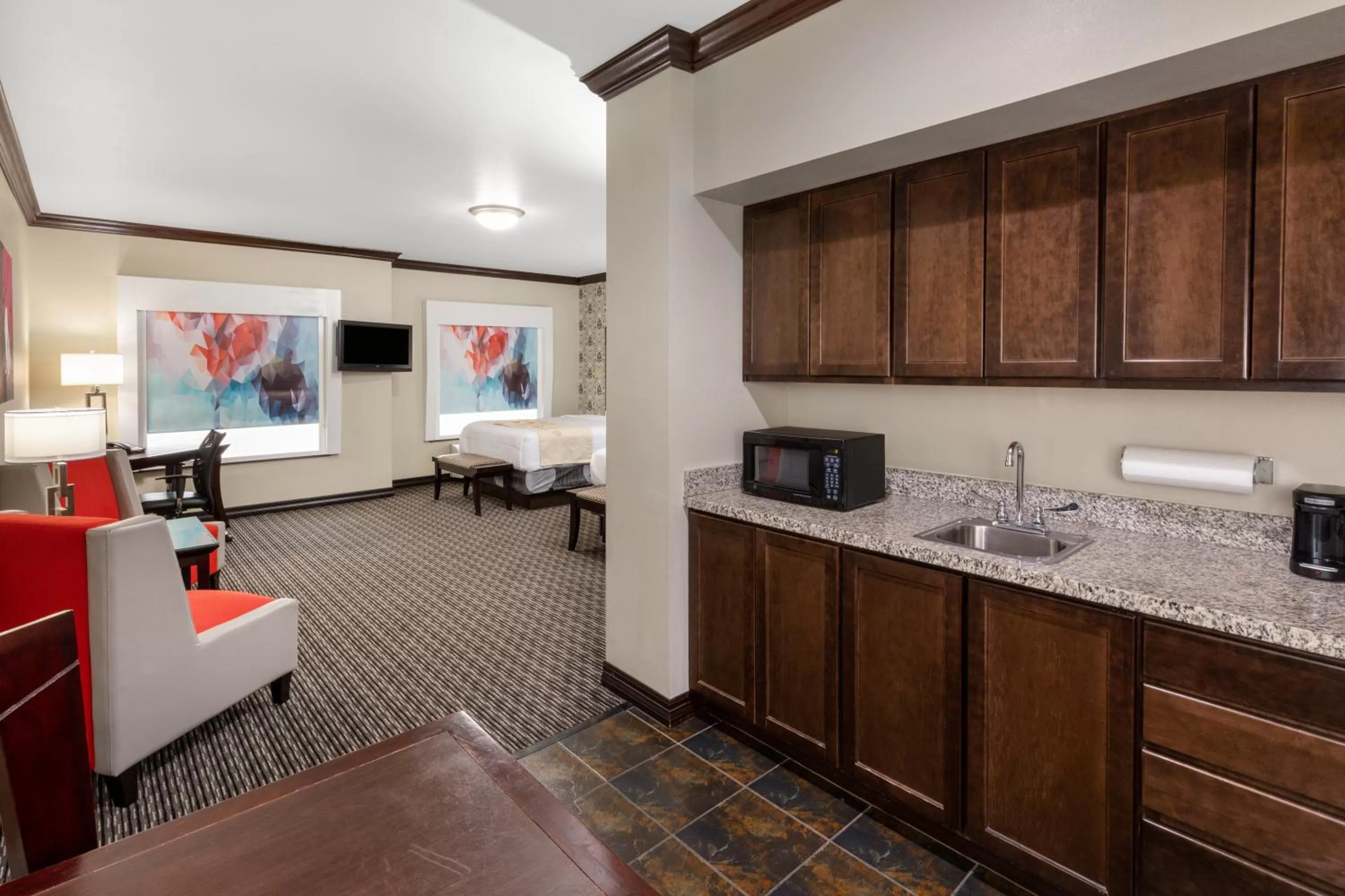 Queen Room with Two Queen Beds - Non-Smoking in Hawthorn Suites by Wyndham Lubbock
