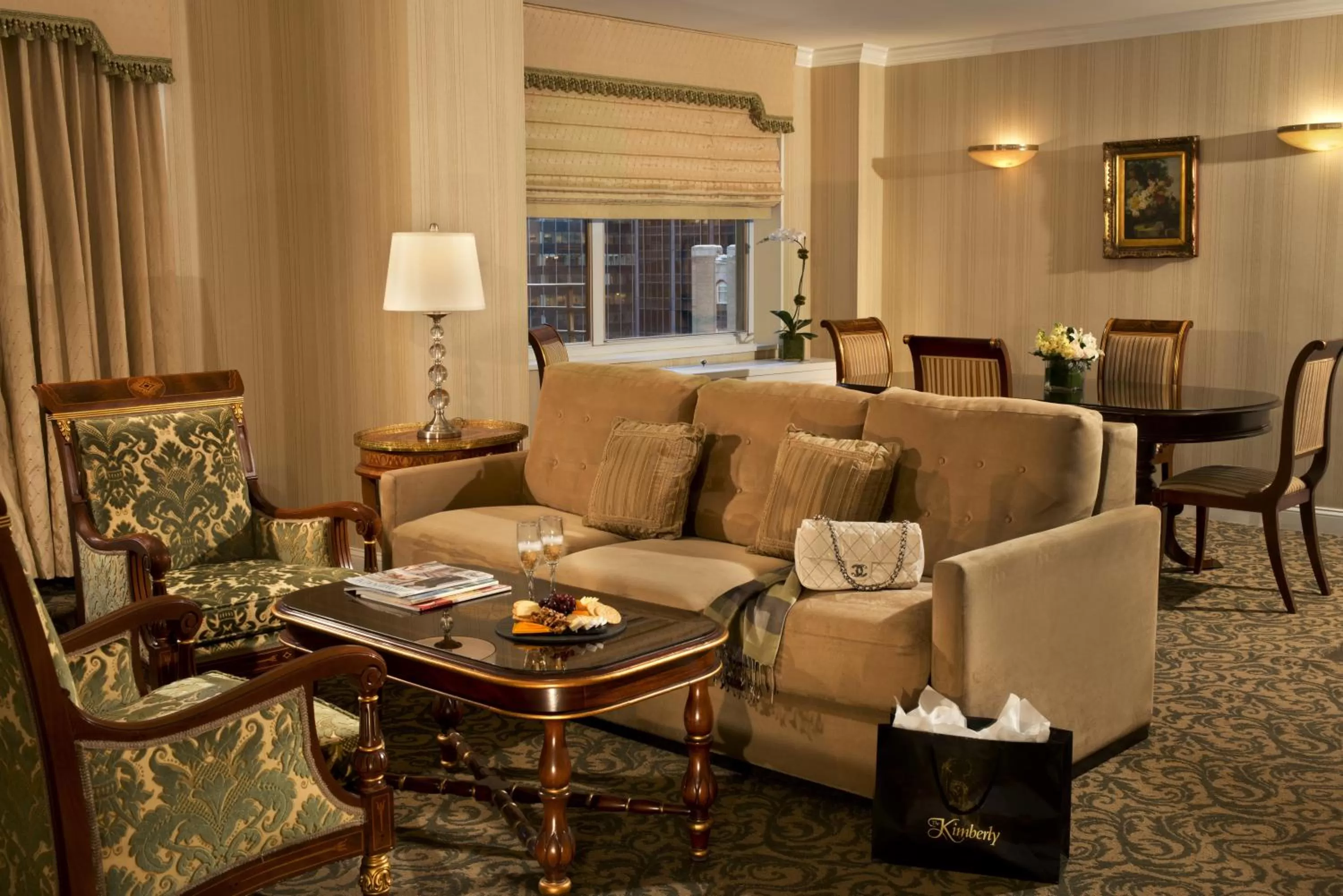 Living room in The Kimberly Hotel