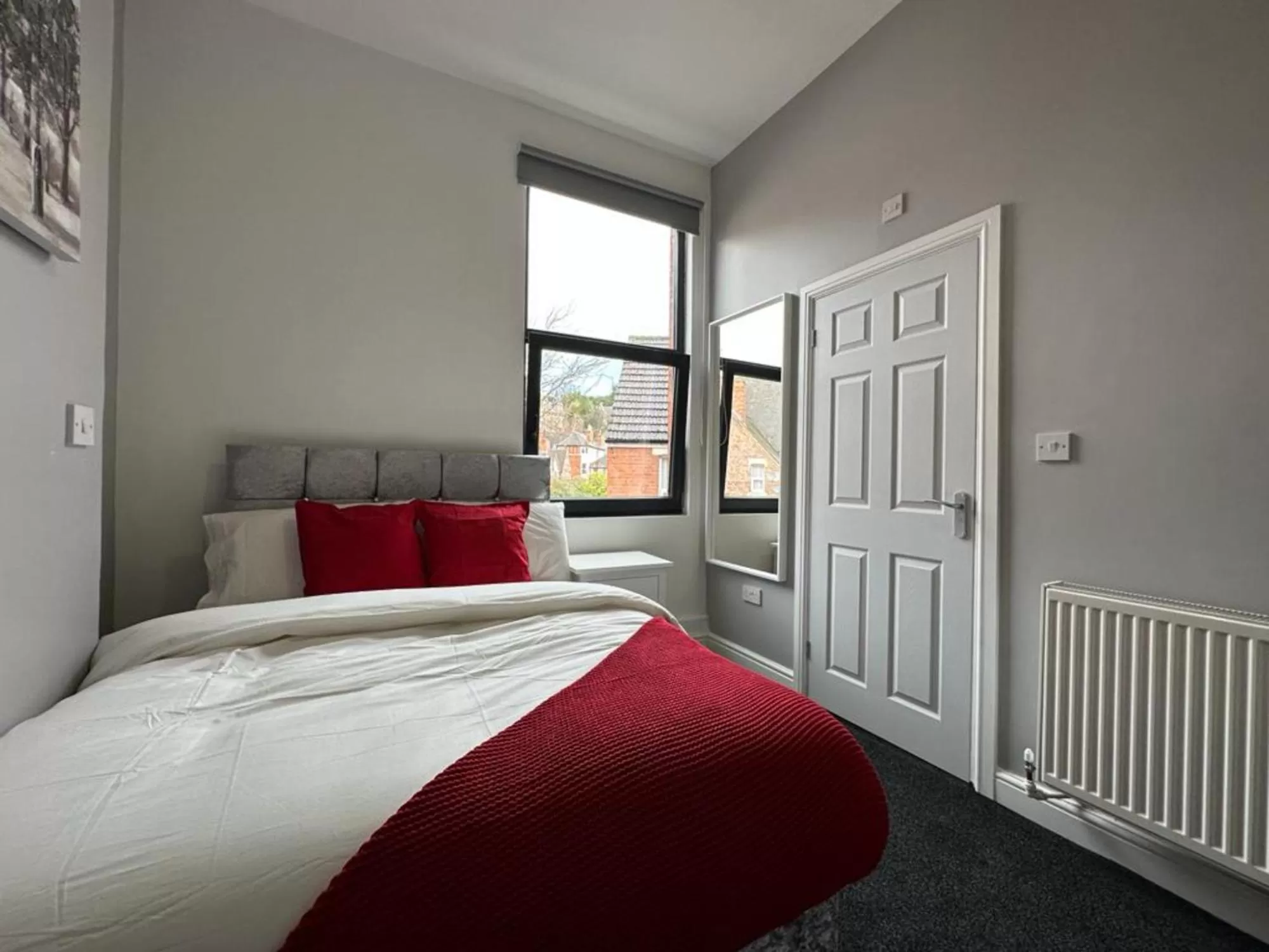 Bed in The Fishpond - Premier Nottingham Studios