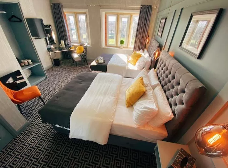 Photo of the whole room in Phoenix Hotel Liverpool