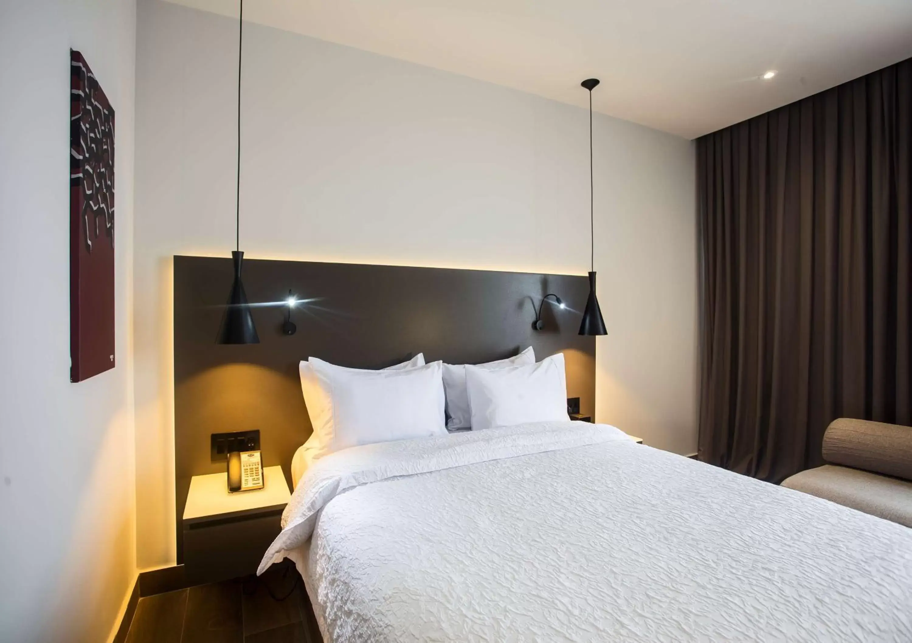 Queen Room with Roll-In Shower - Mobility Accessible/Non-Smoking in Hampton by Hilton David, Panamá Queen Room with Roll-In Shower - Mobility Accessible/Non-Smoking in Hampton by Hilton David, Panamá