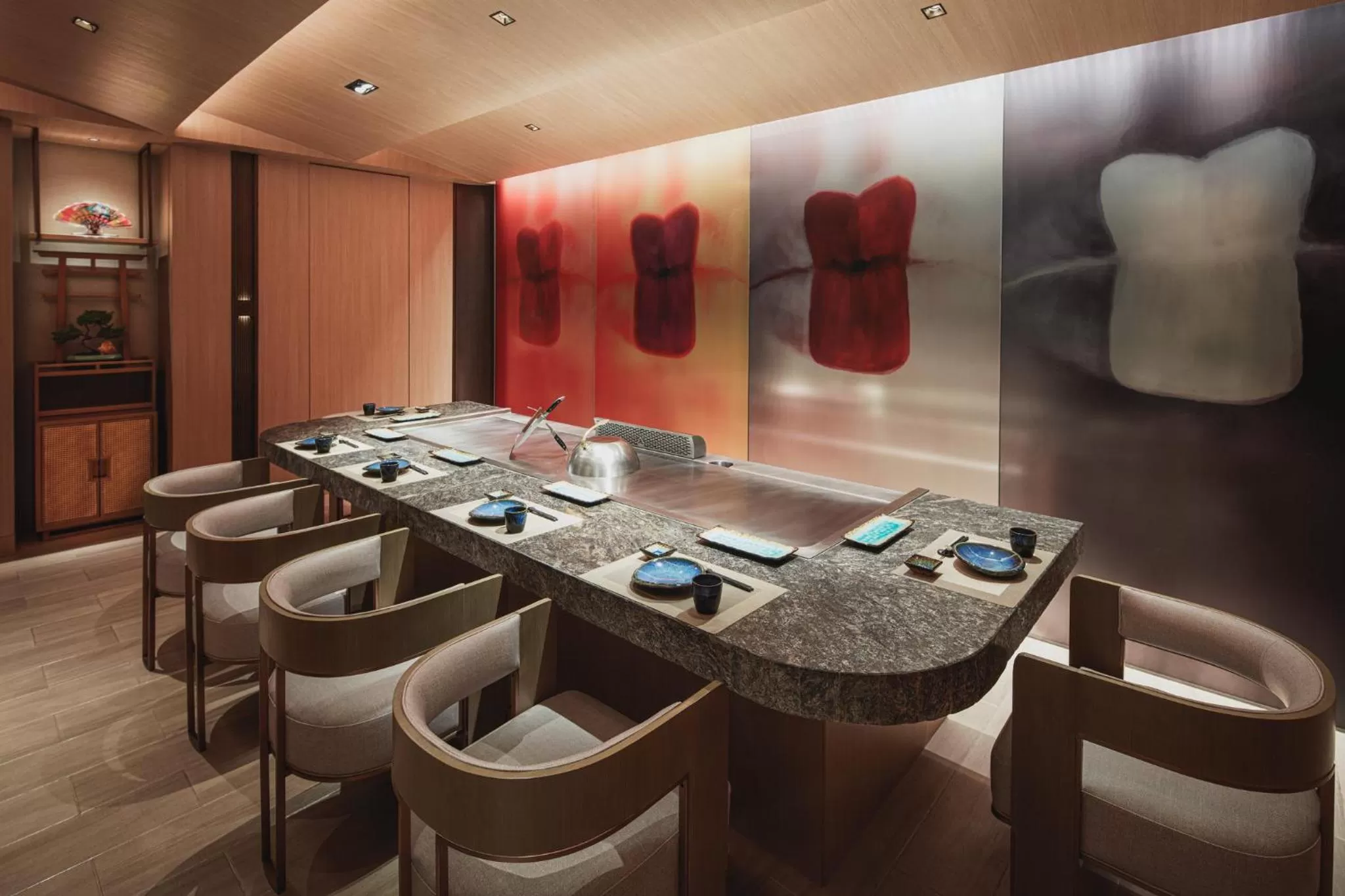 Restaurant/places to eat in Crowne Plaza Beijing International Airport by IHG