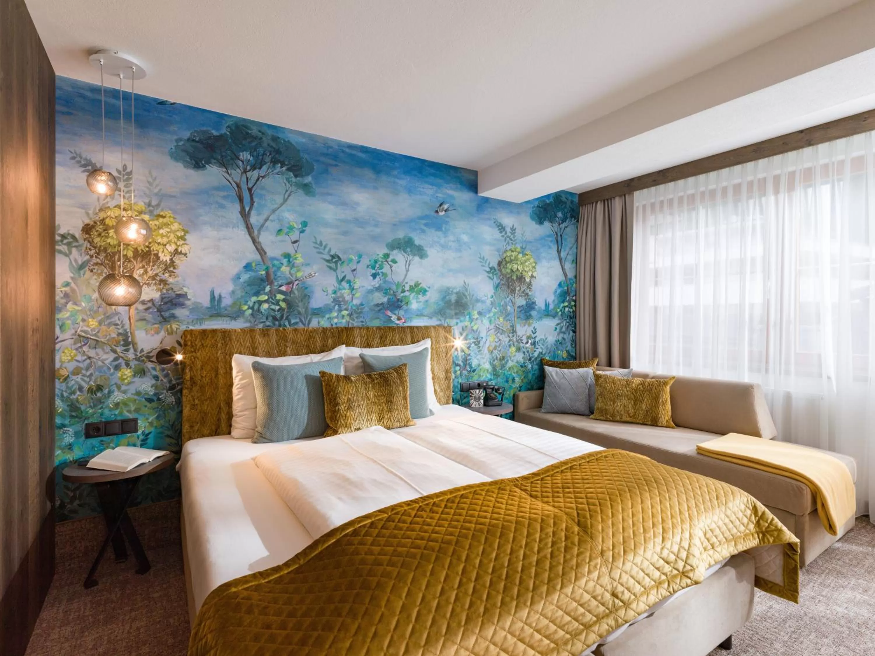 Bedroom, Bed in Hotel Jägerhof und Jagdhaus