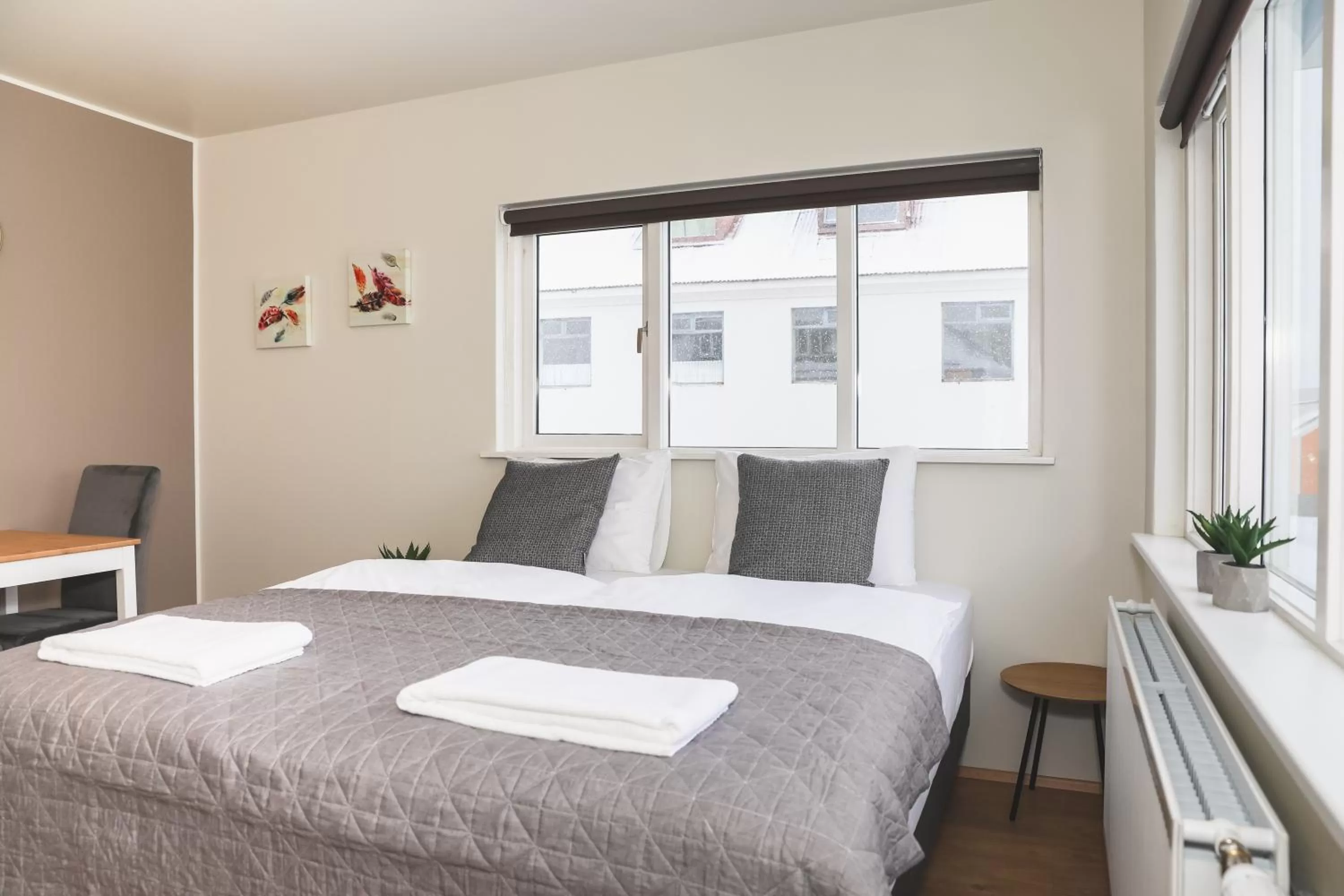 Bed in E18 Apartments