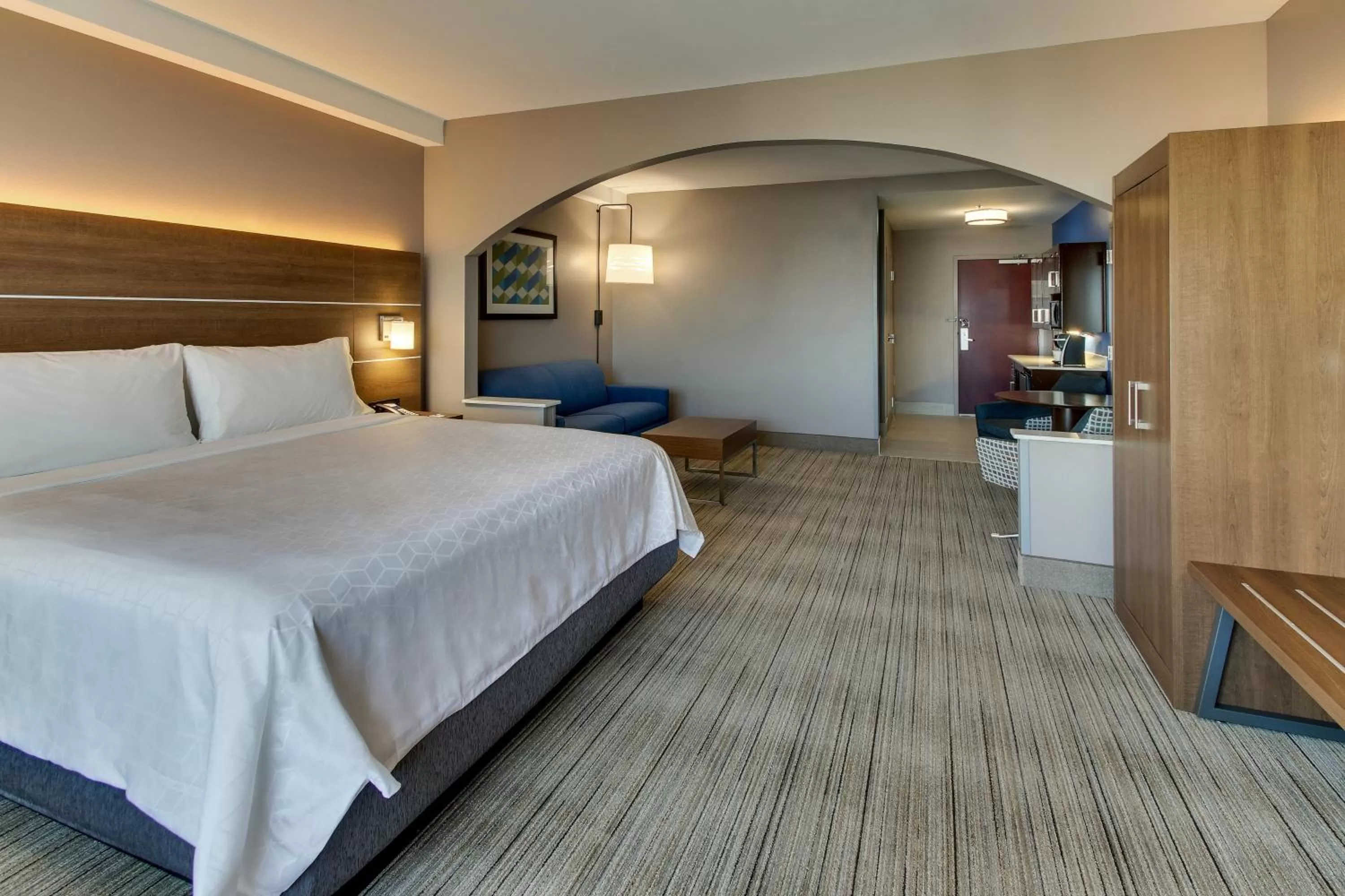 Photo of the whole room, Bed in Holiday Inn Express & Suites Columbus - Ft Benning Maingate by IHG