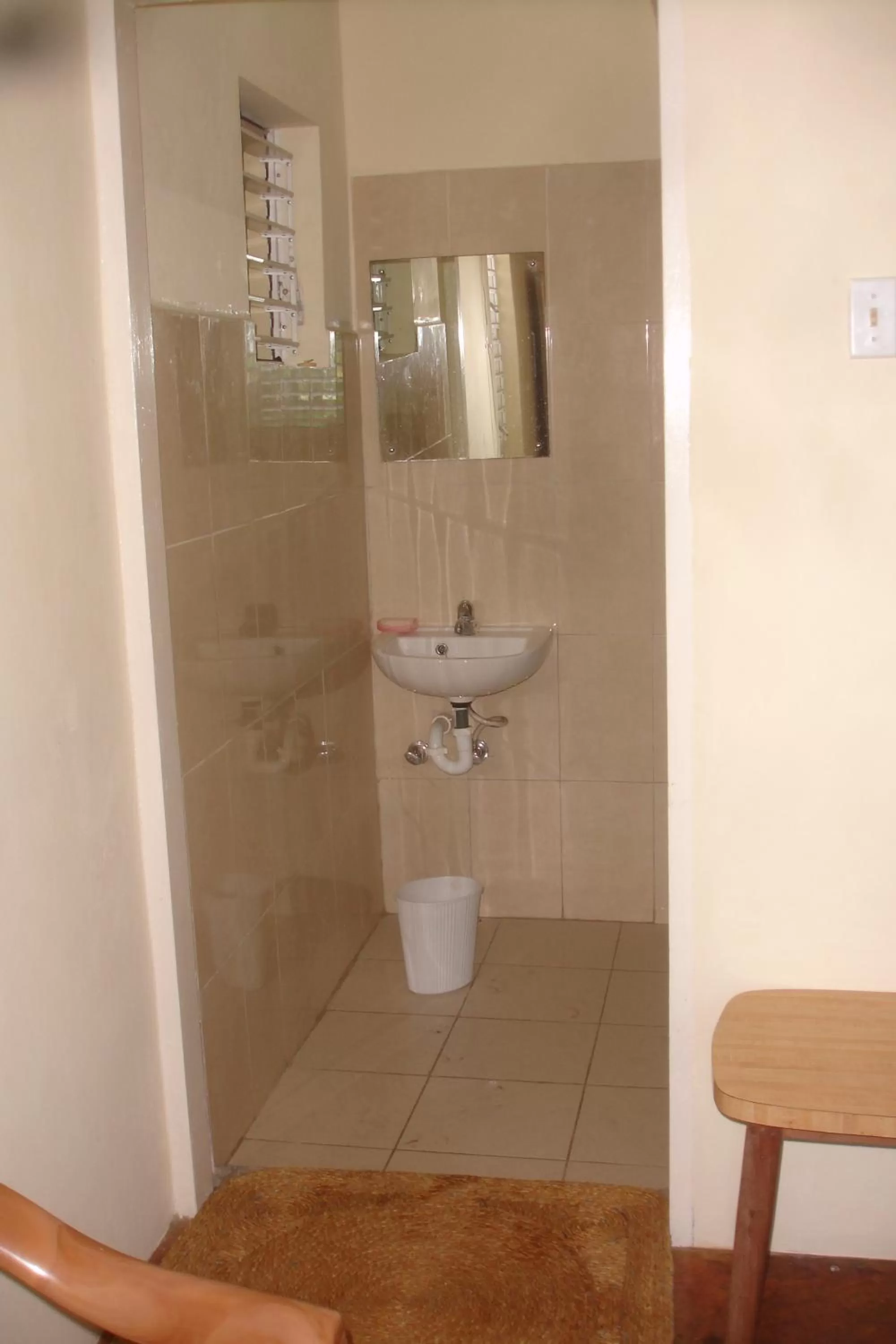 Double Room in Finjam Cottage